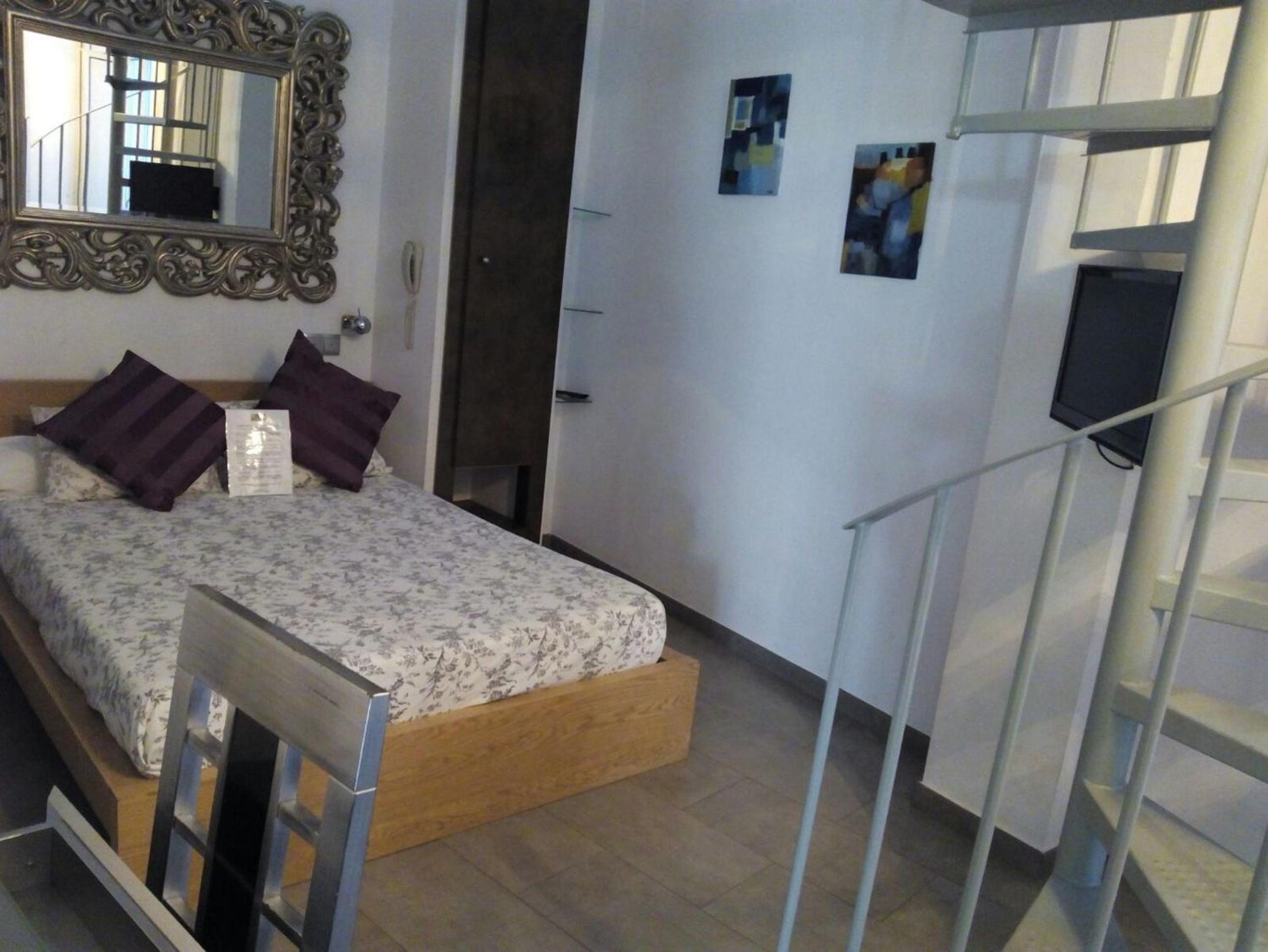 Double Room with Extra Bed - Photo 3