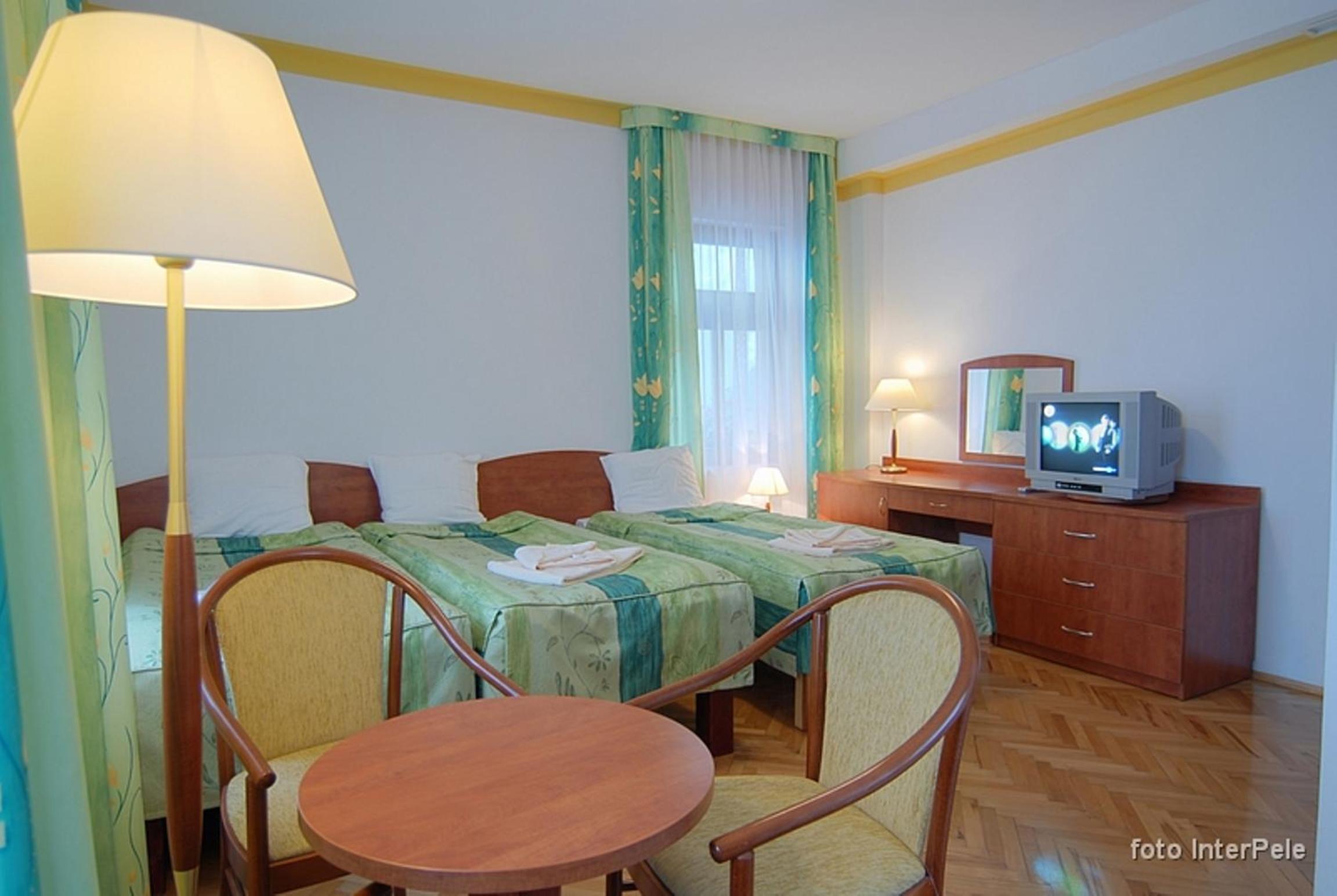 Quintuple Room photo 1