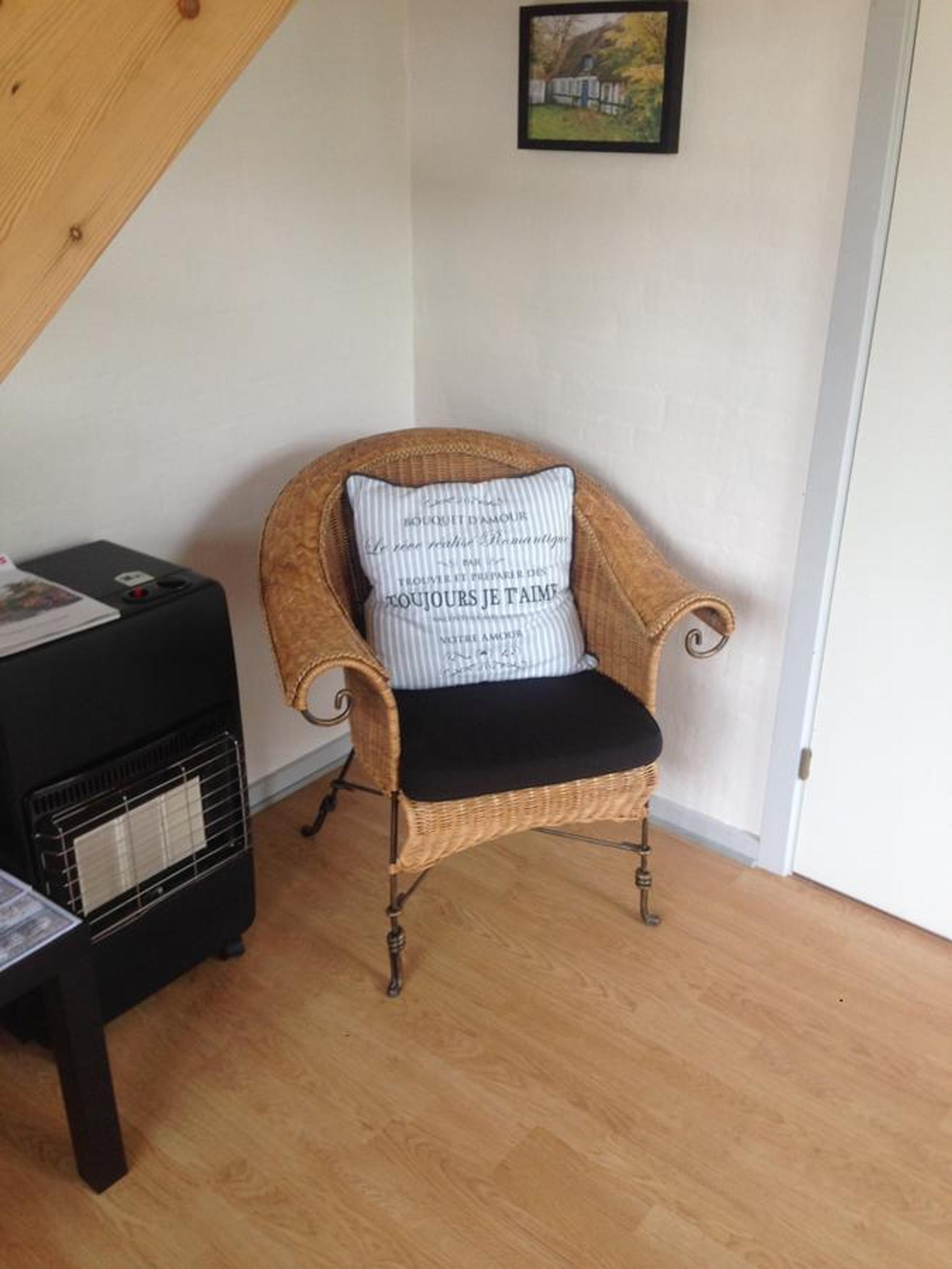 Two-Bedroom Apartment - Photo 19