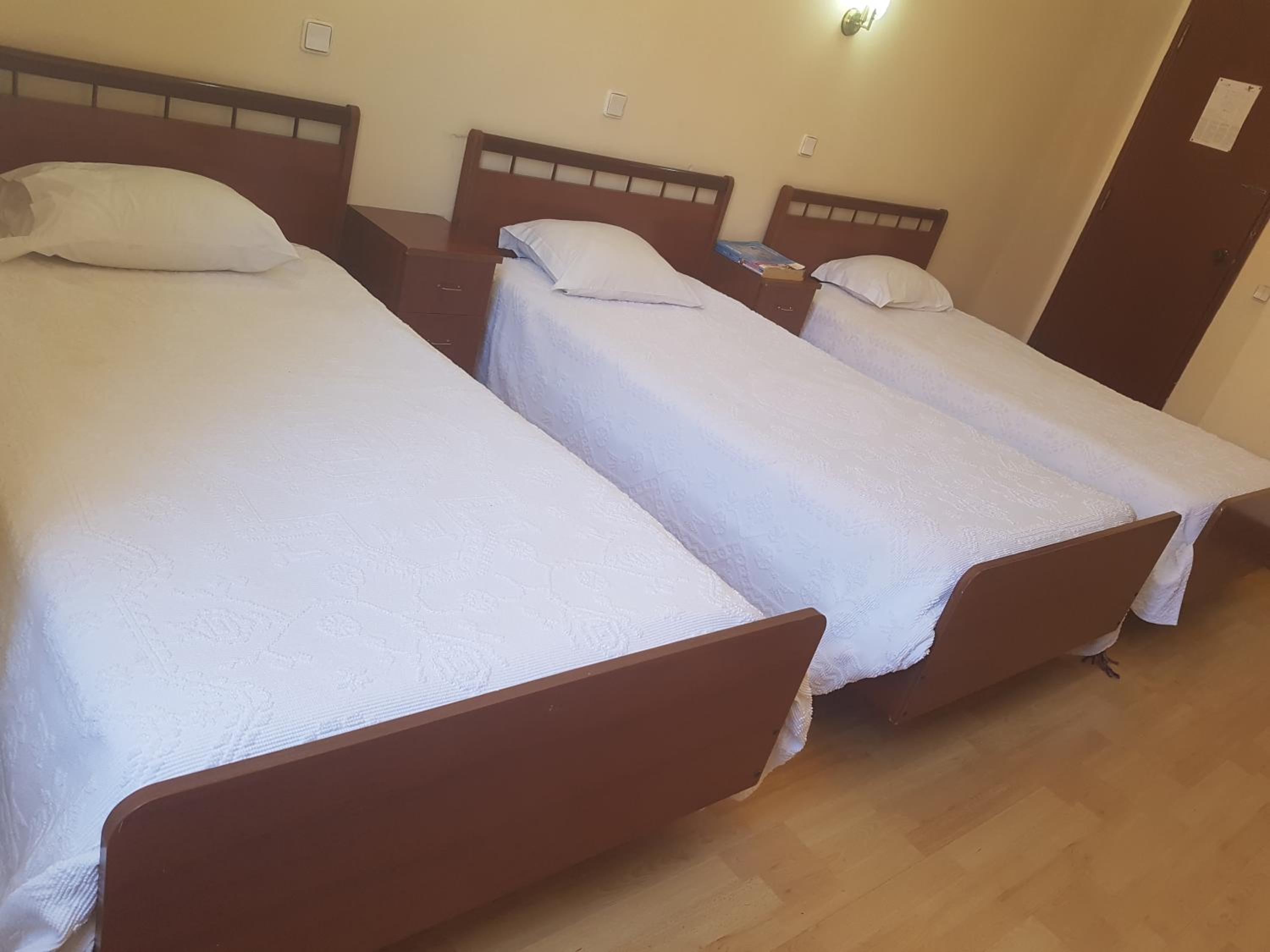 Triple Room With Private Bathroom photo 3