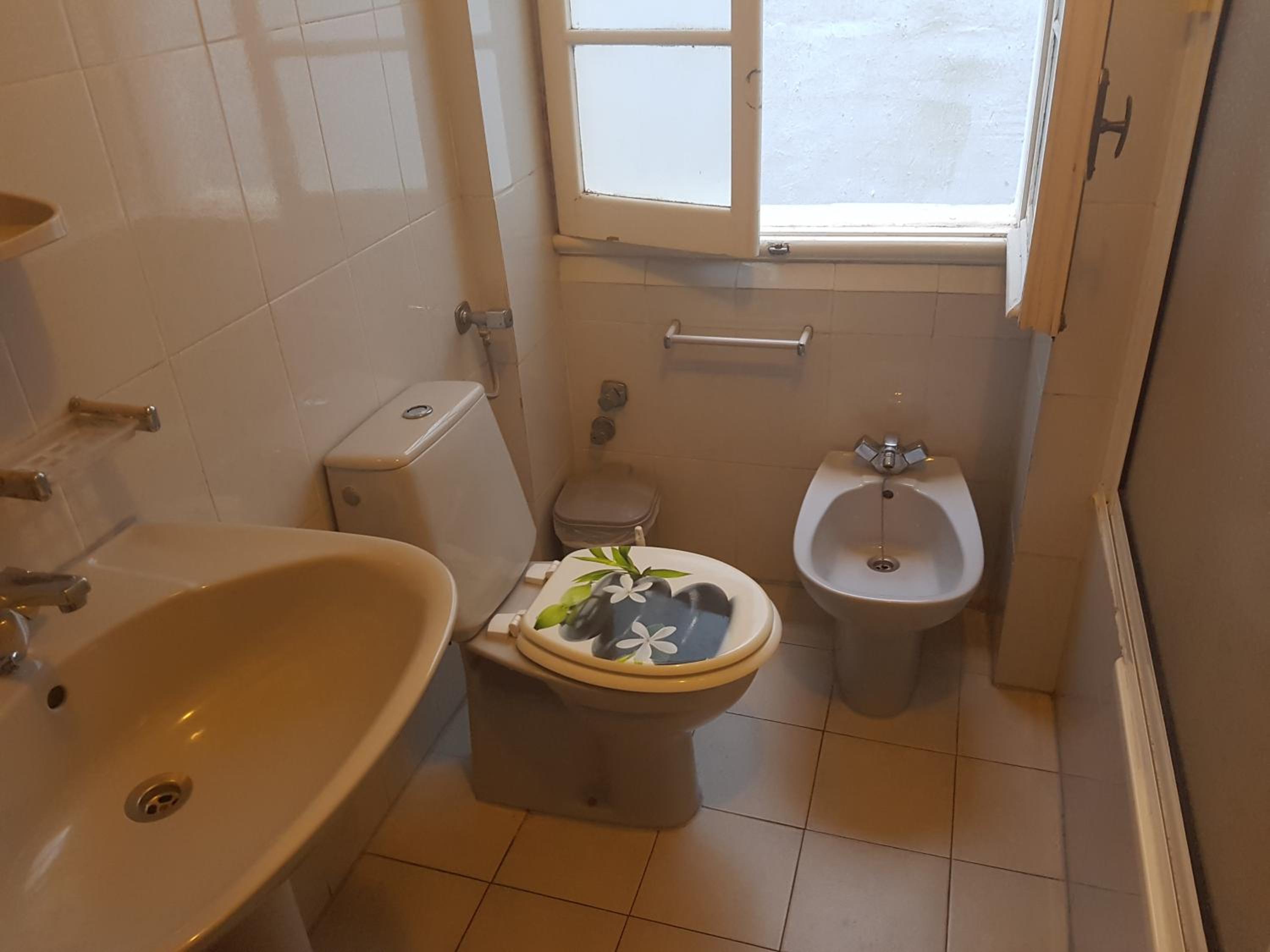 Quadruple Room With Private Bathroom photo 3