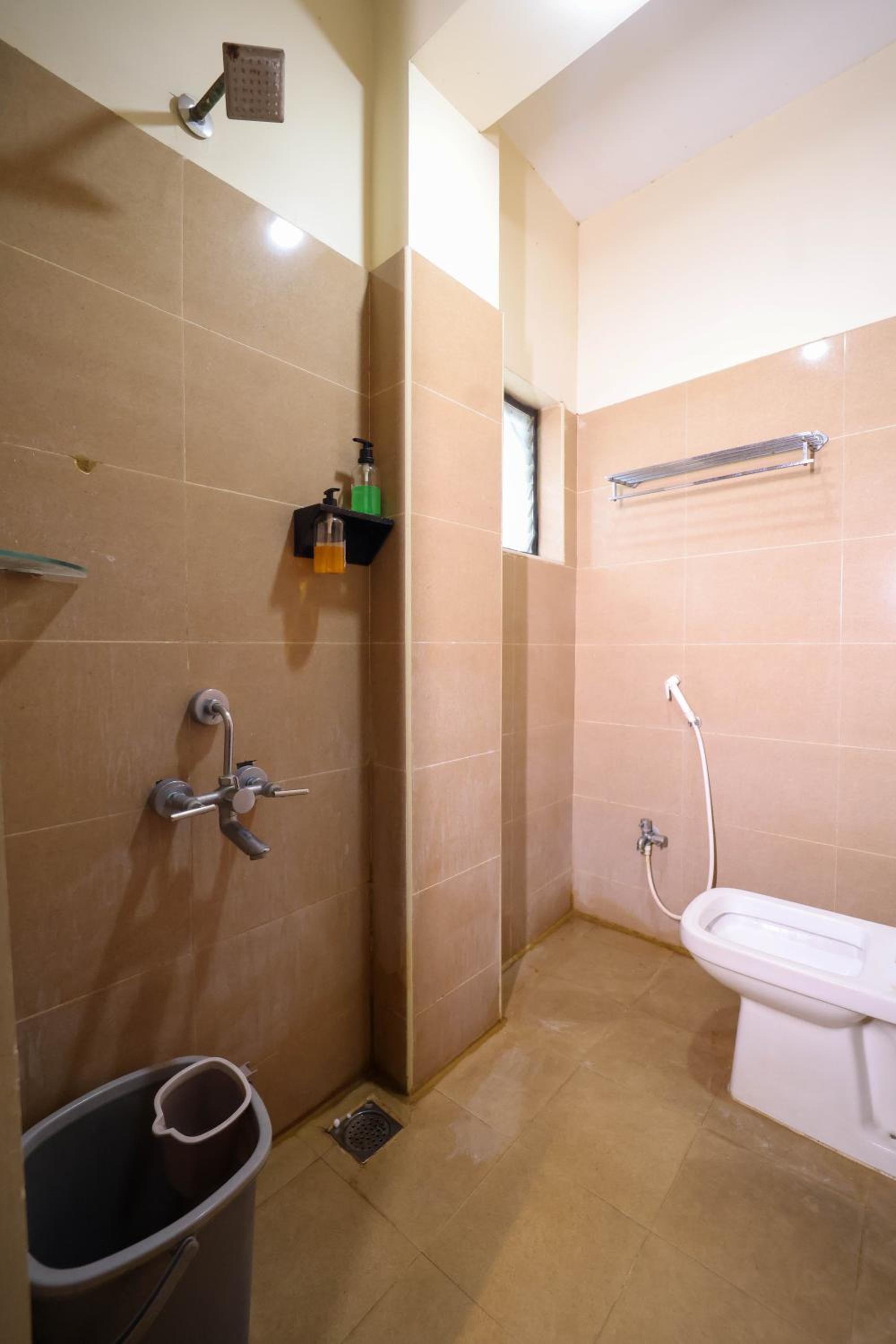Deluxe King Room photo 1
