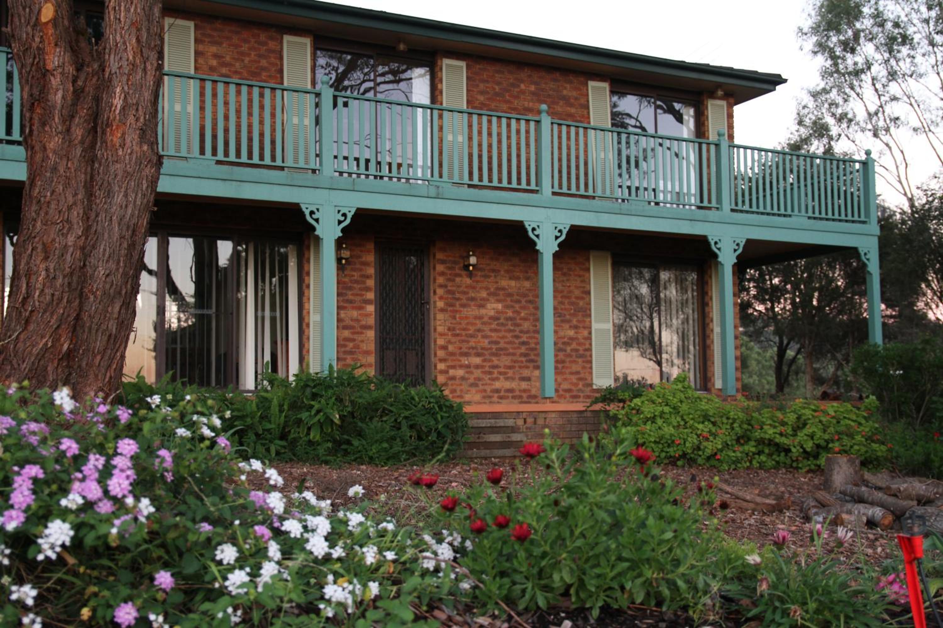 Homestead photo 2