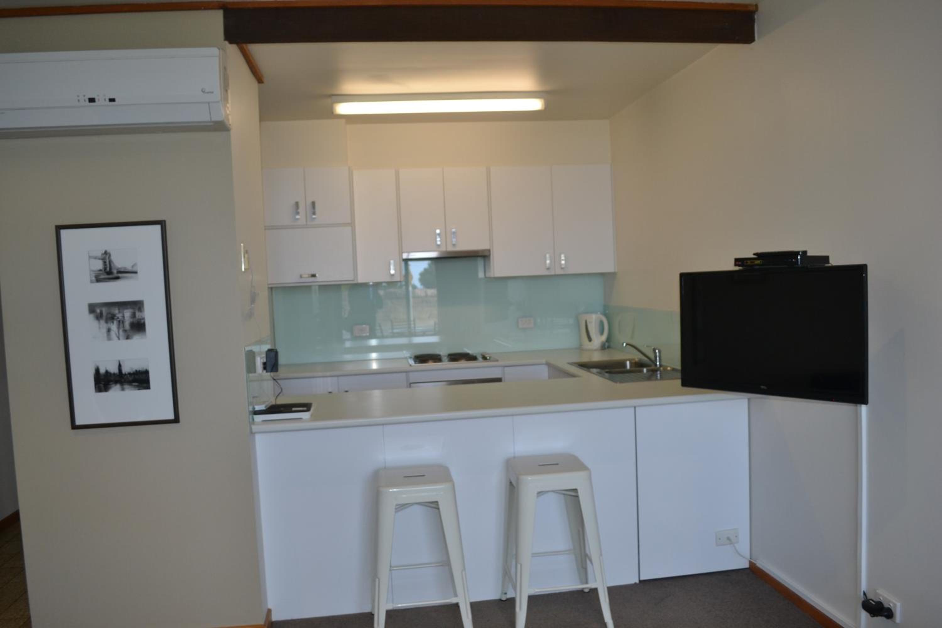 Apartment with Balcony - Photo 61