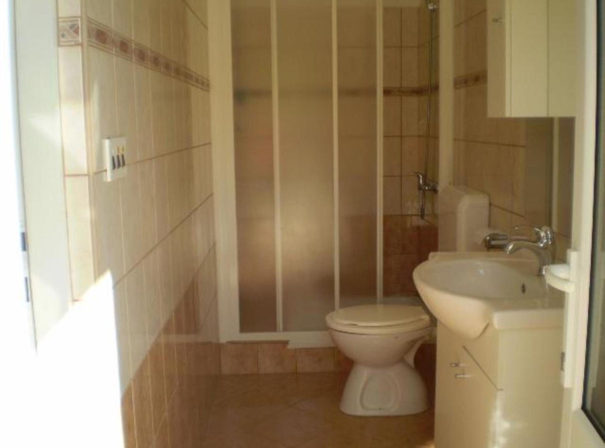 One Bedroom Apartment