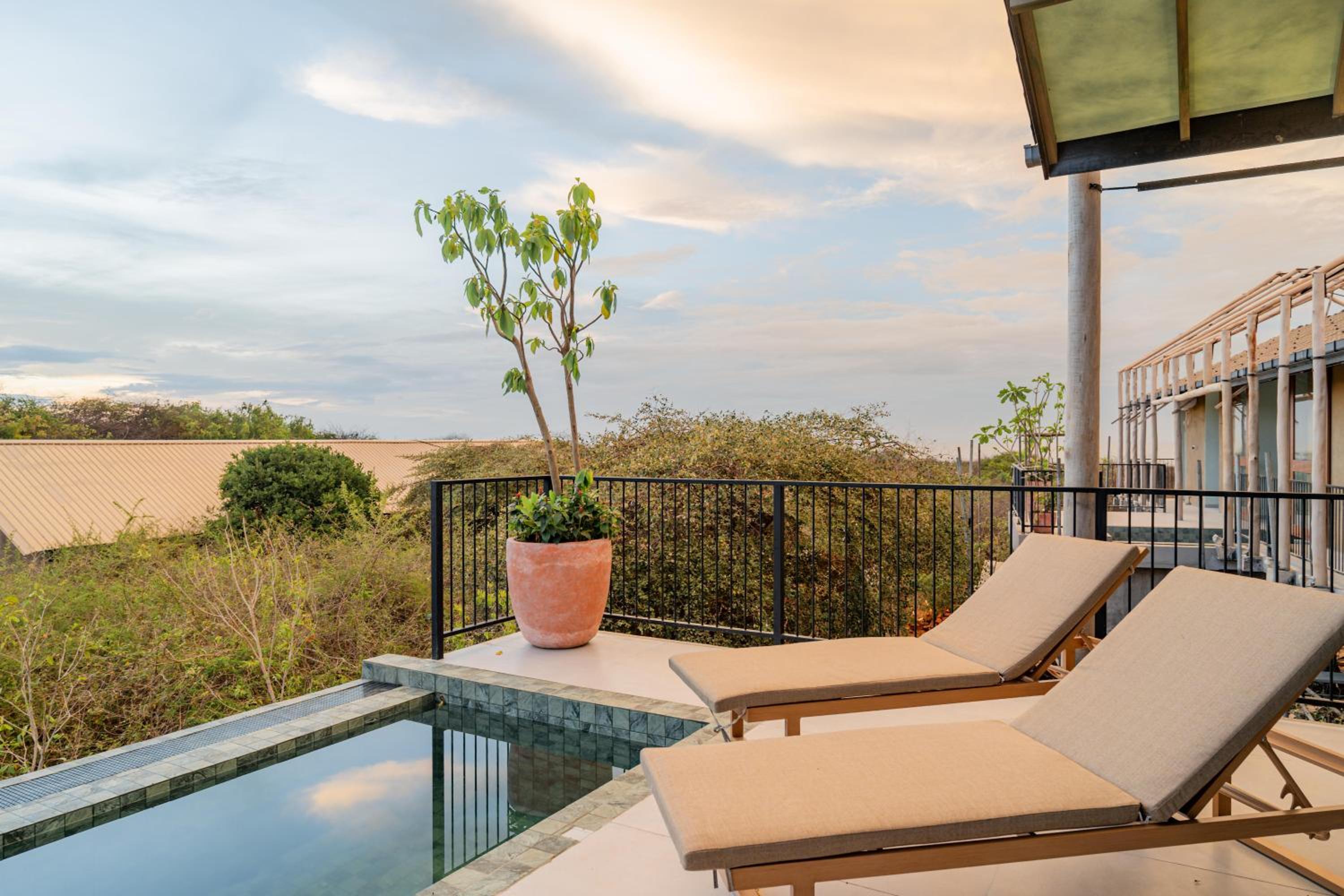 Superior Sea View Villa with Pool - Photo 2