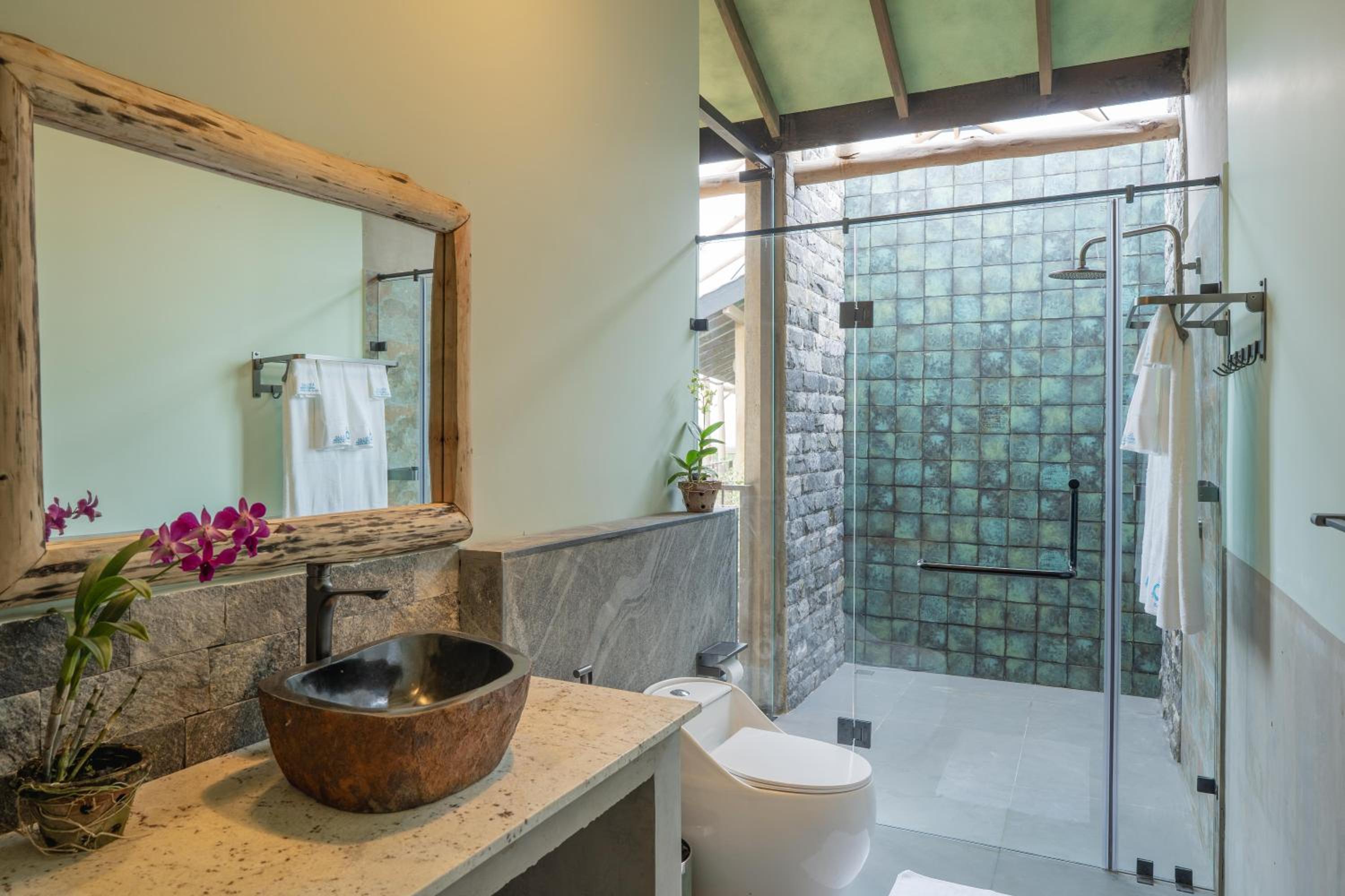 Superior Sea View Villa with Pool - Photo 5