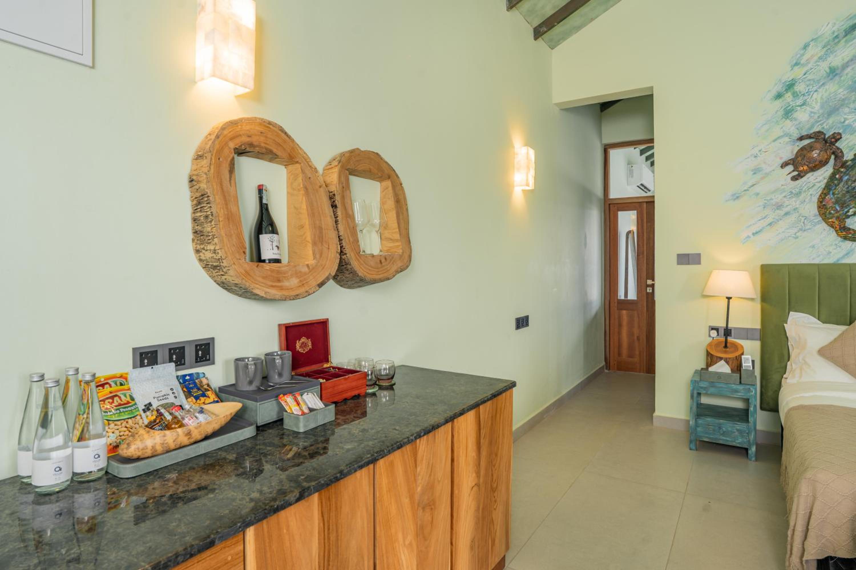 Superior Sea View Villa with Pool - Photo 9