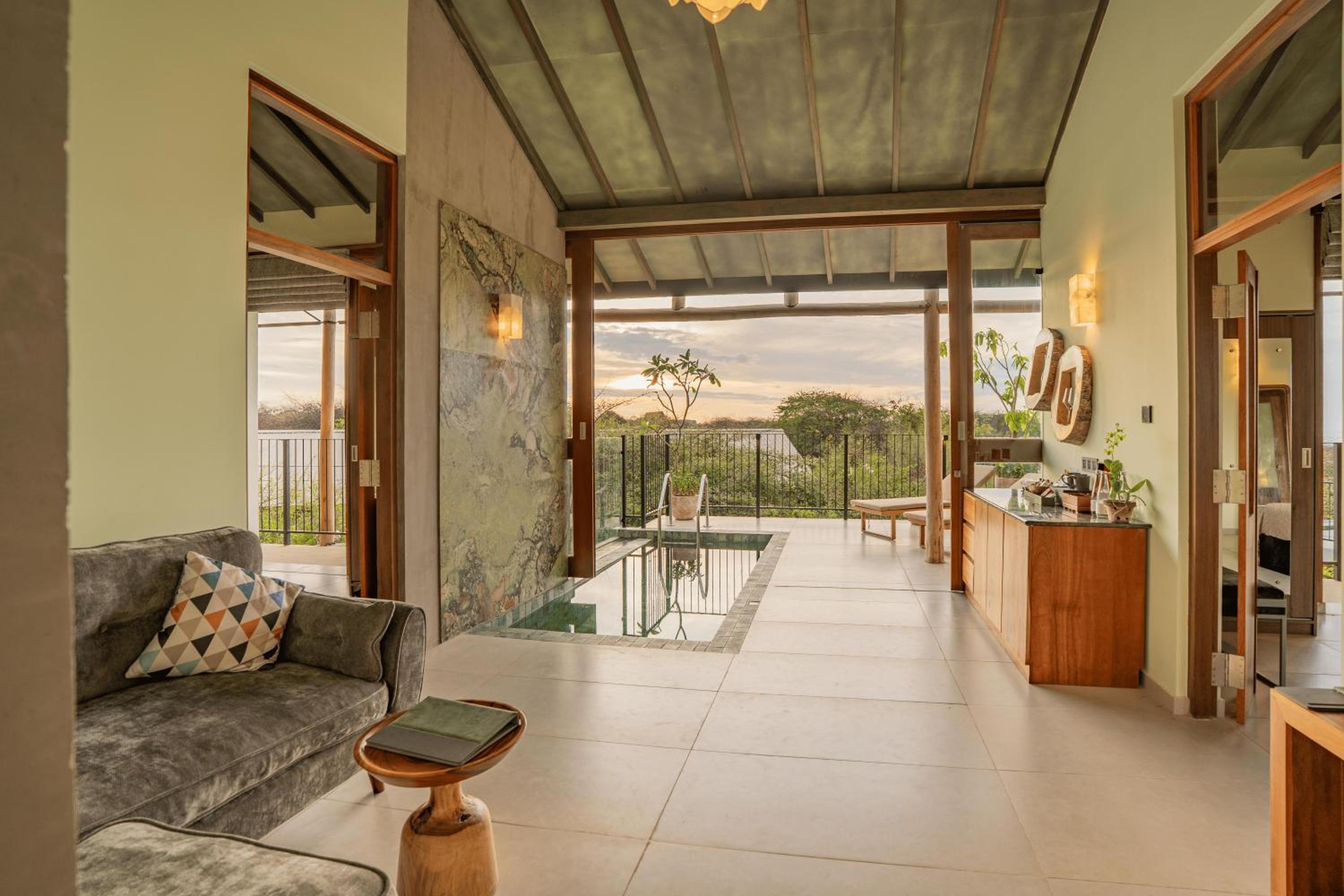 Deluxe Sea View Villa with Pool - Photo 5
