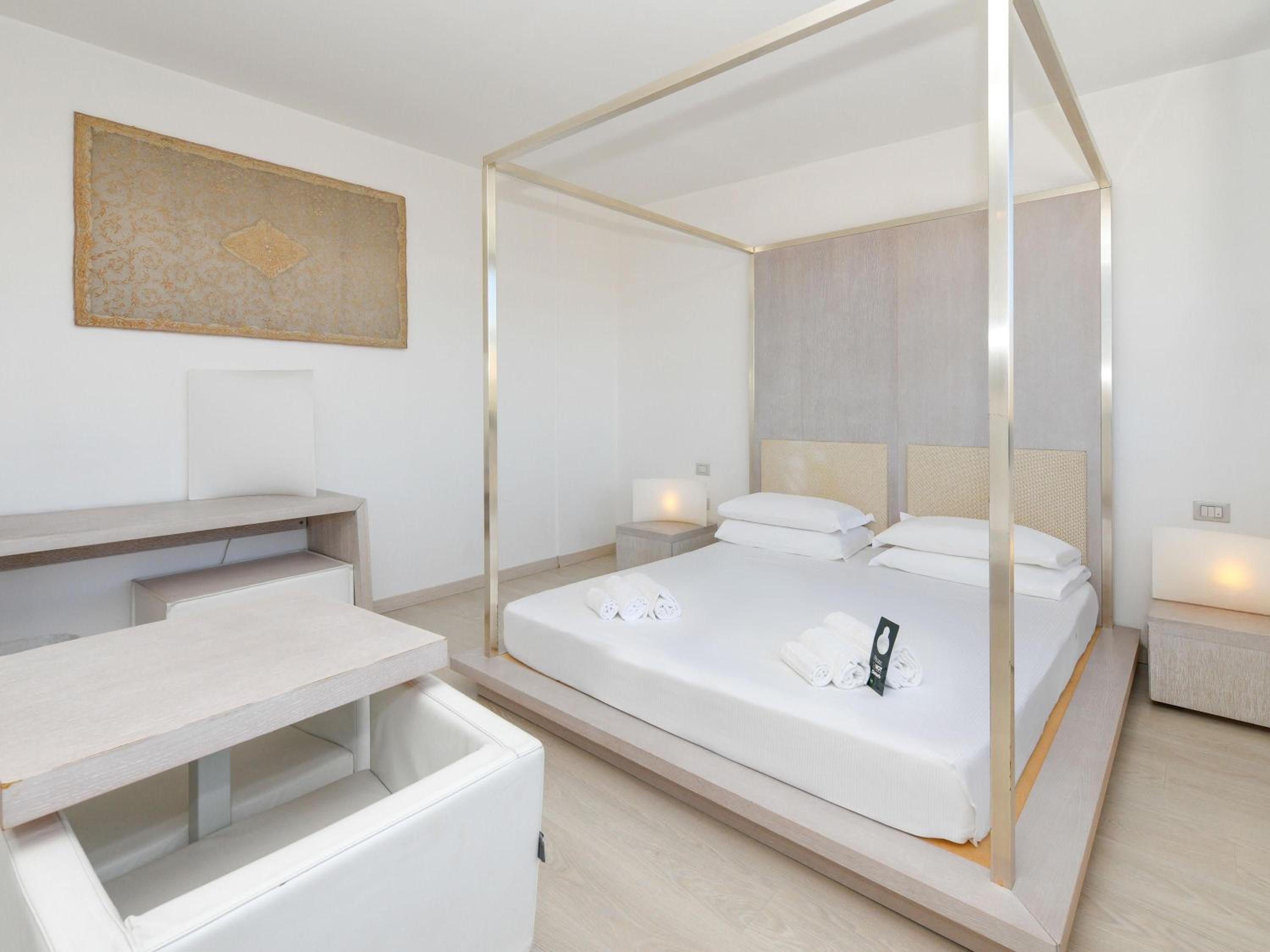 Standard Triple Room - Photo 3