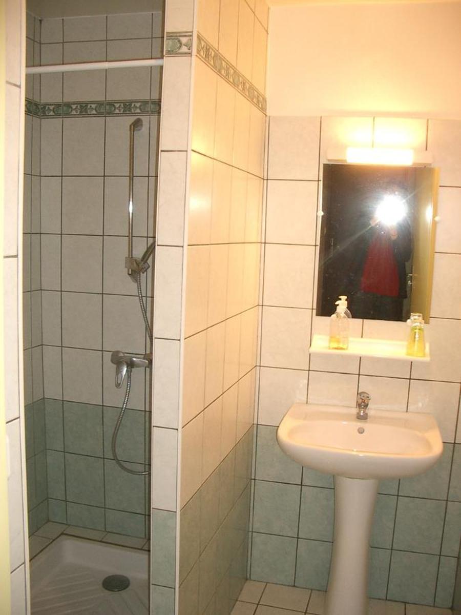 Double Room - Photo 5