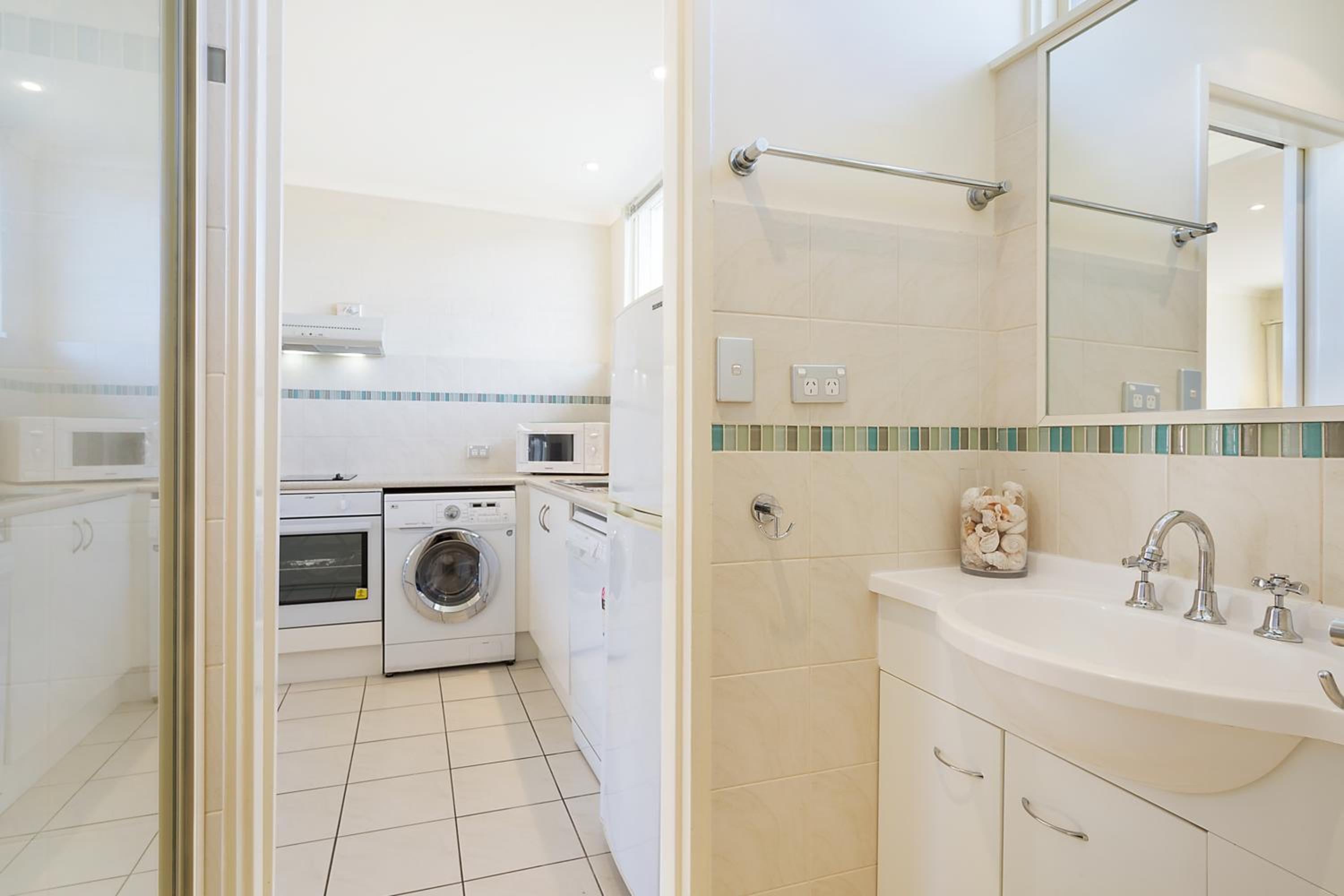 Two-Bedroom Apartment - Photo 13