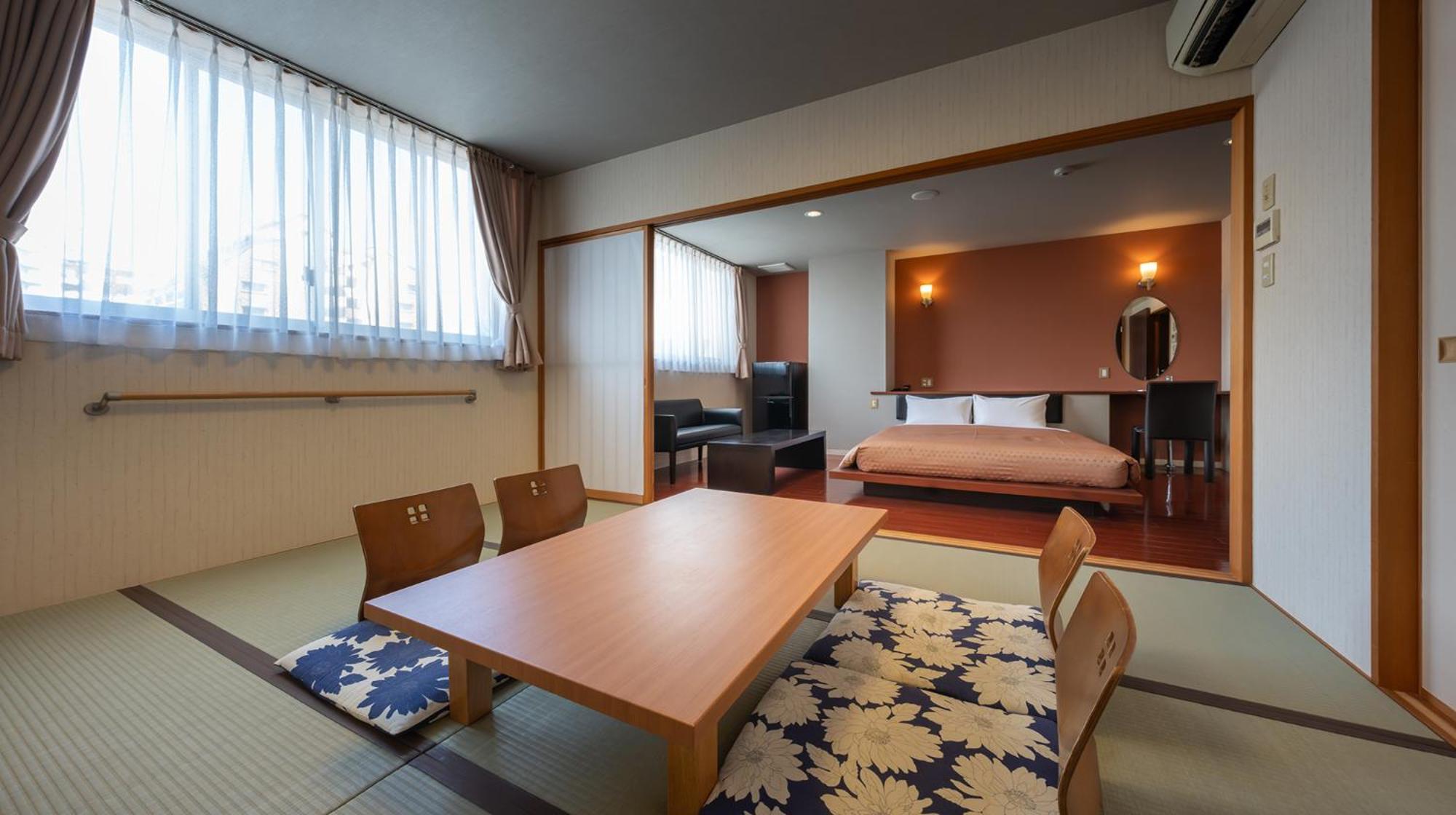  Japanese-Western Style Room