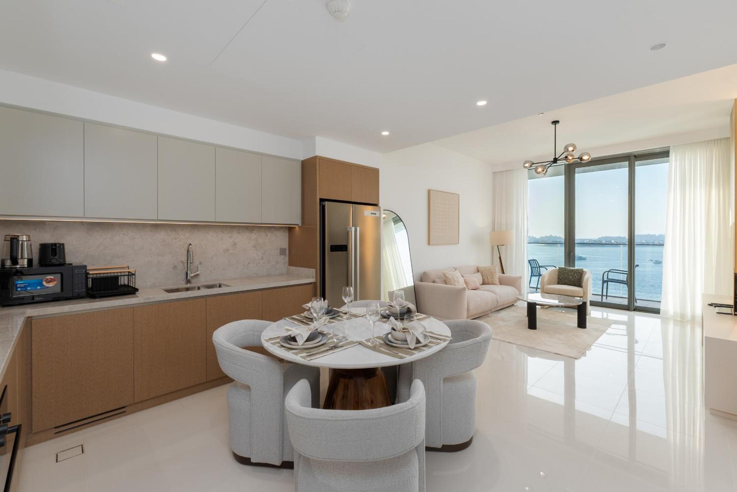 Two-Bedroom Apartment with Sea View photo 1