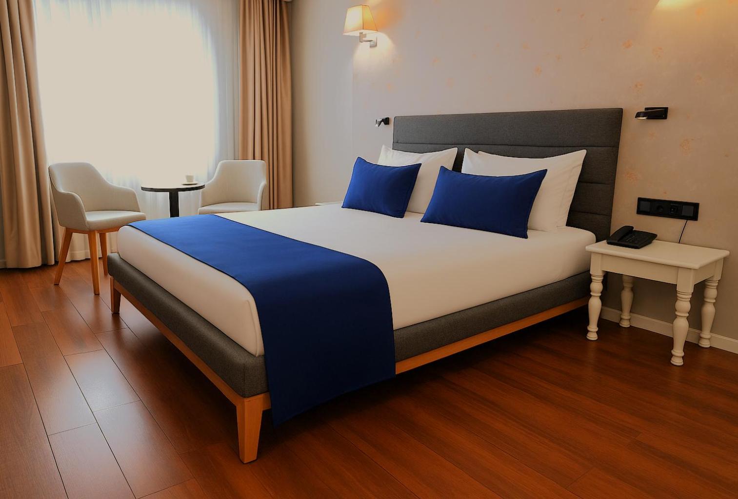 Standard Double Room with City View - Non-Smoking - Photo 1