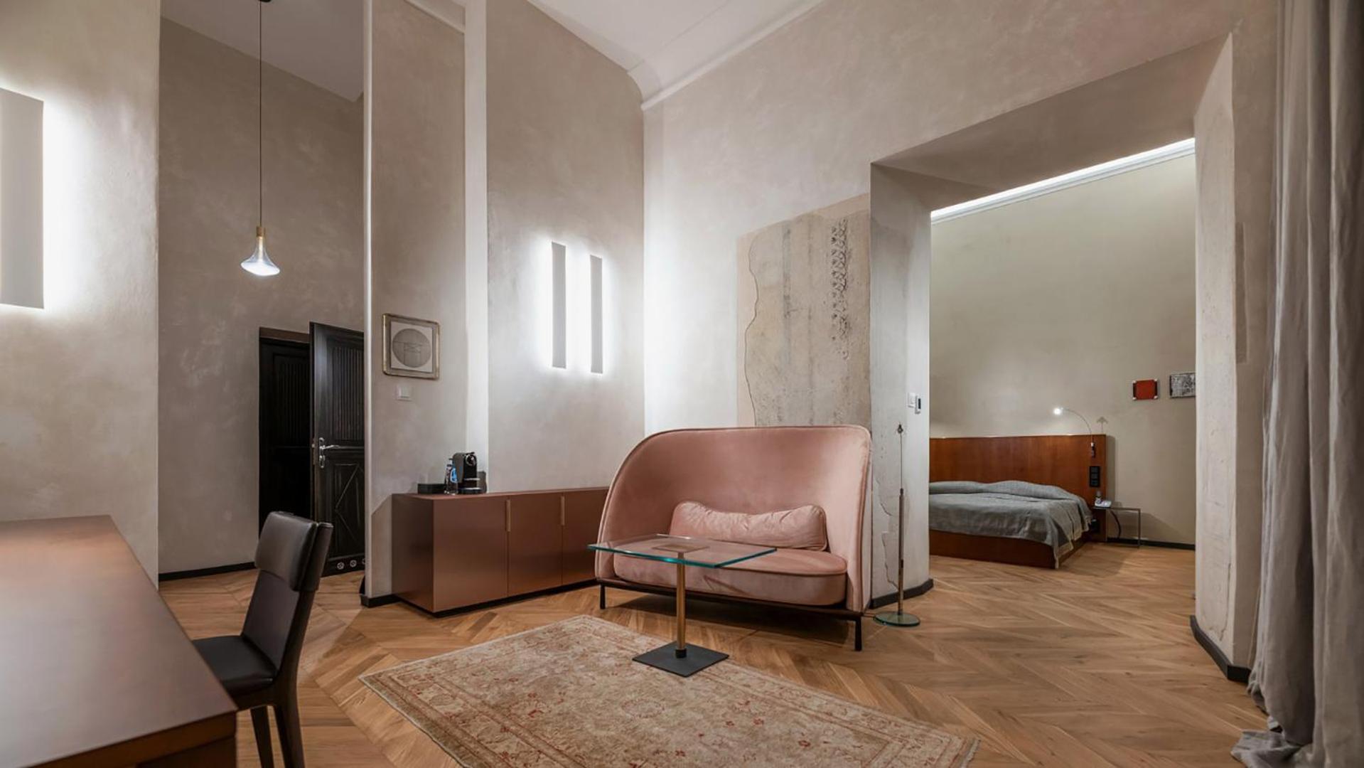 Deluxe Family Suite photo 1