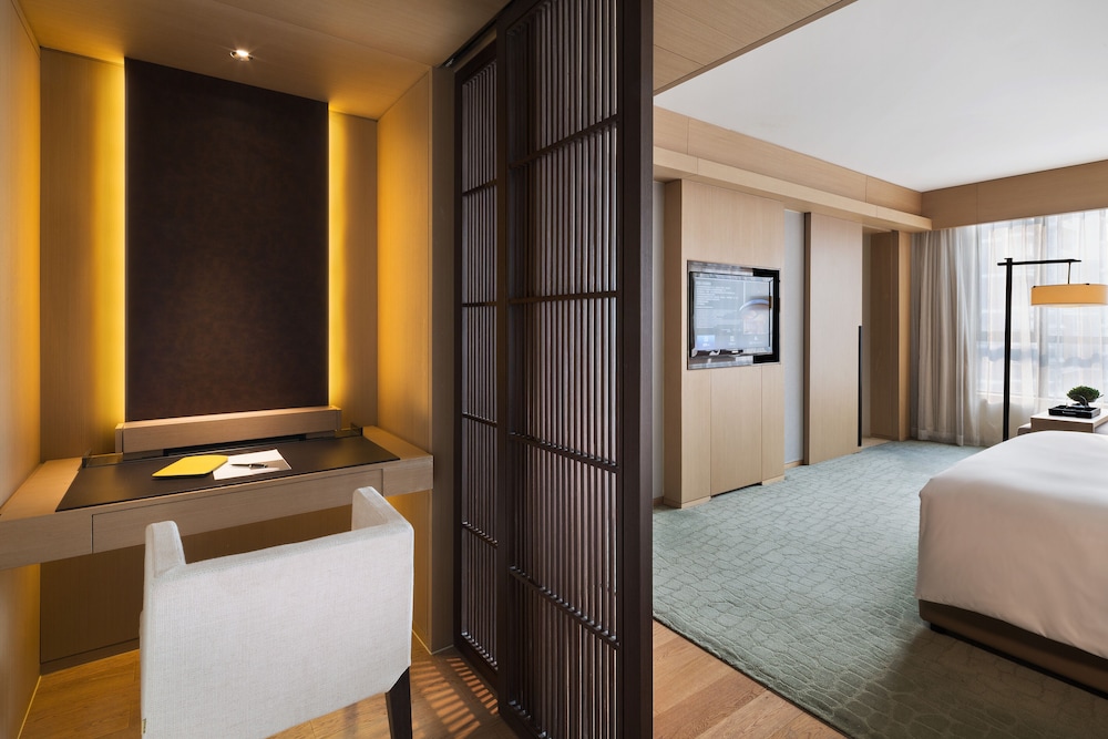 Executive Room, 1 King Bed photo 1