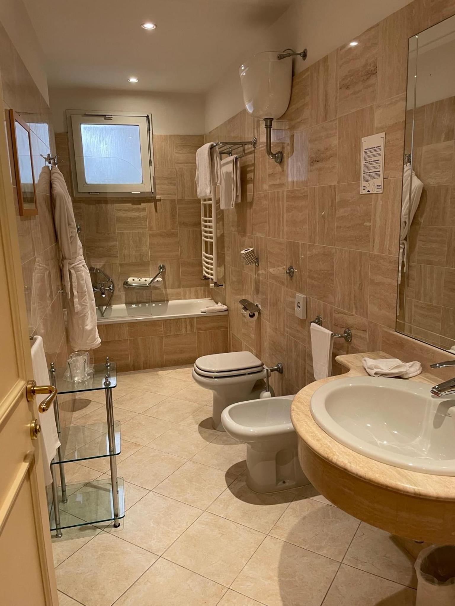 Triple Room - Photo 4