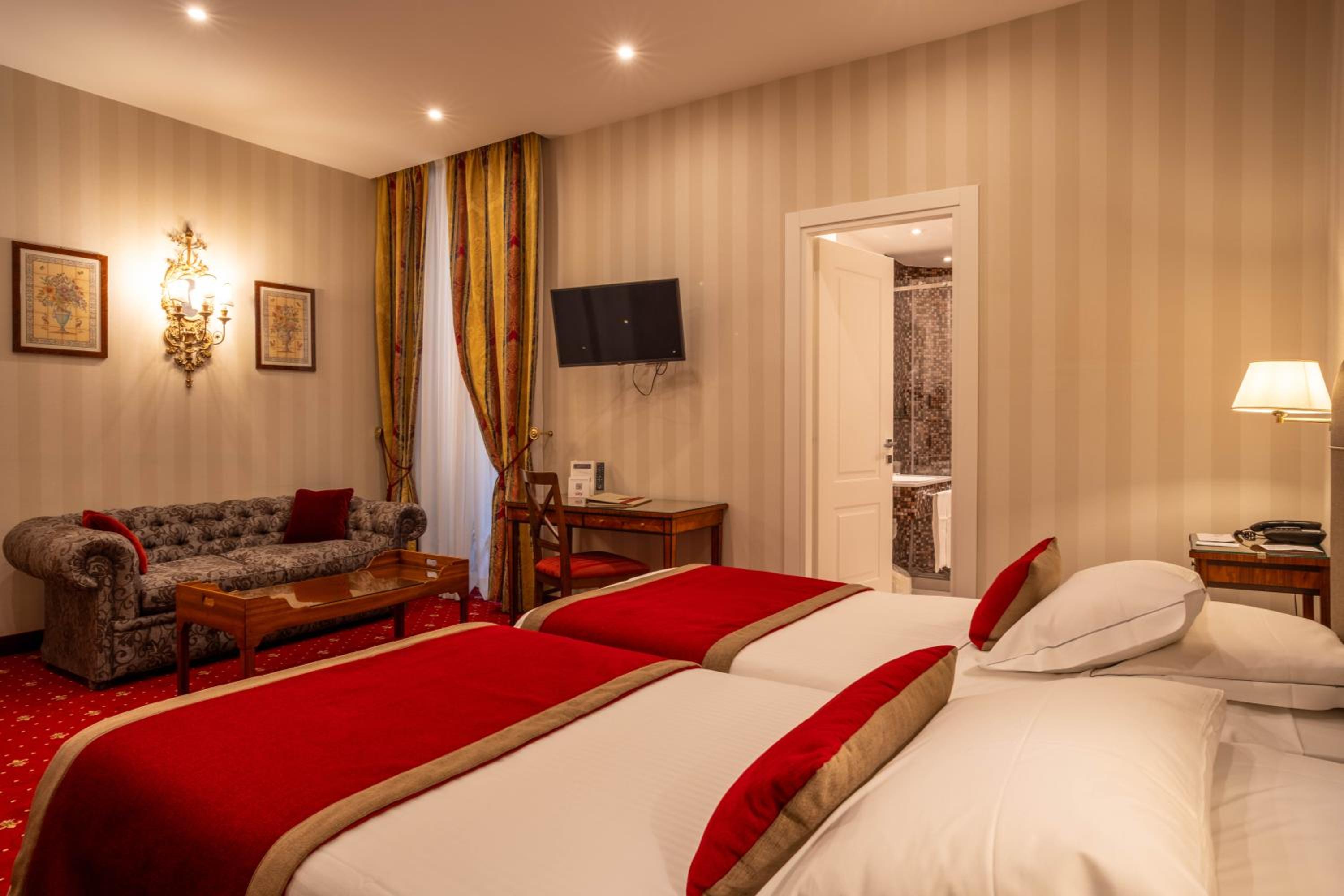 Triple Room - Photo 7