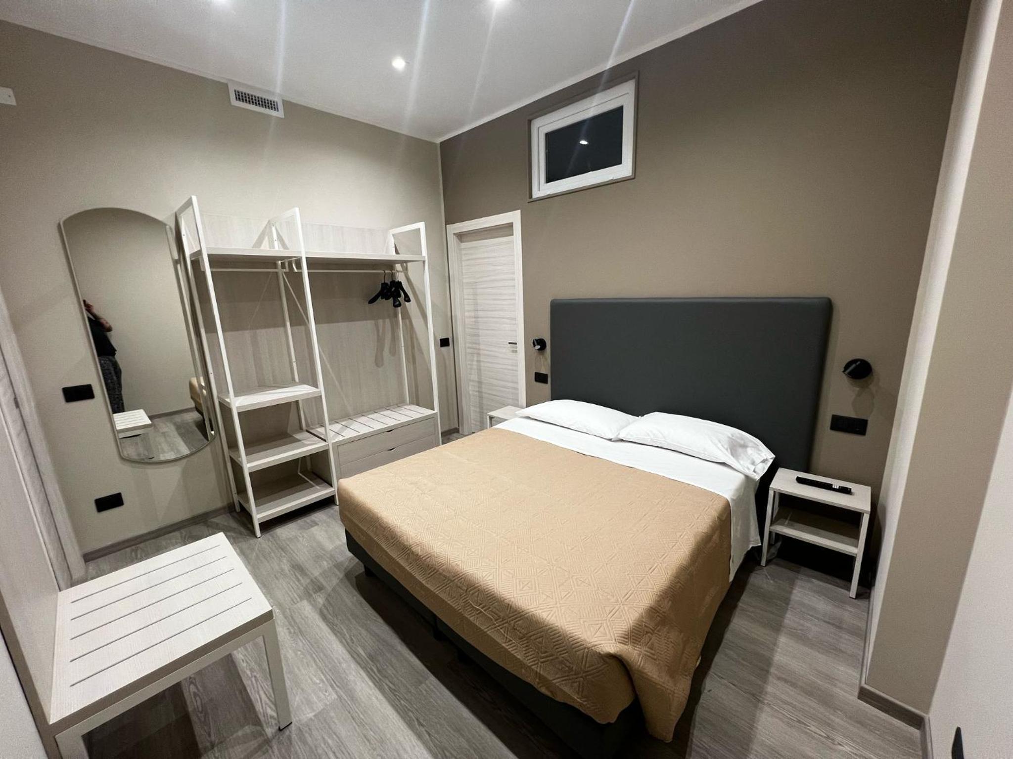 Studio Apartment photo 3