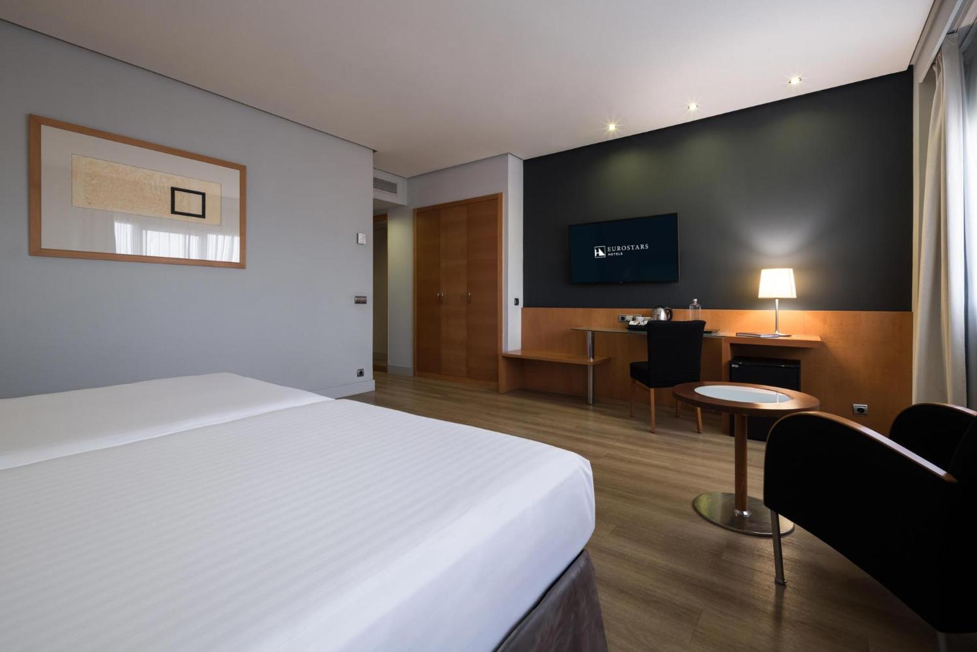 Superior Double Room - Photo 4