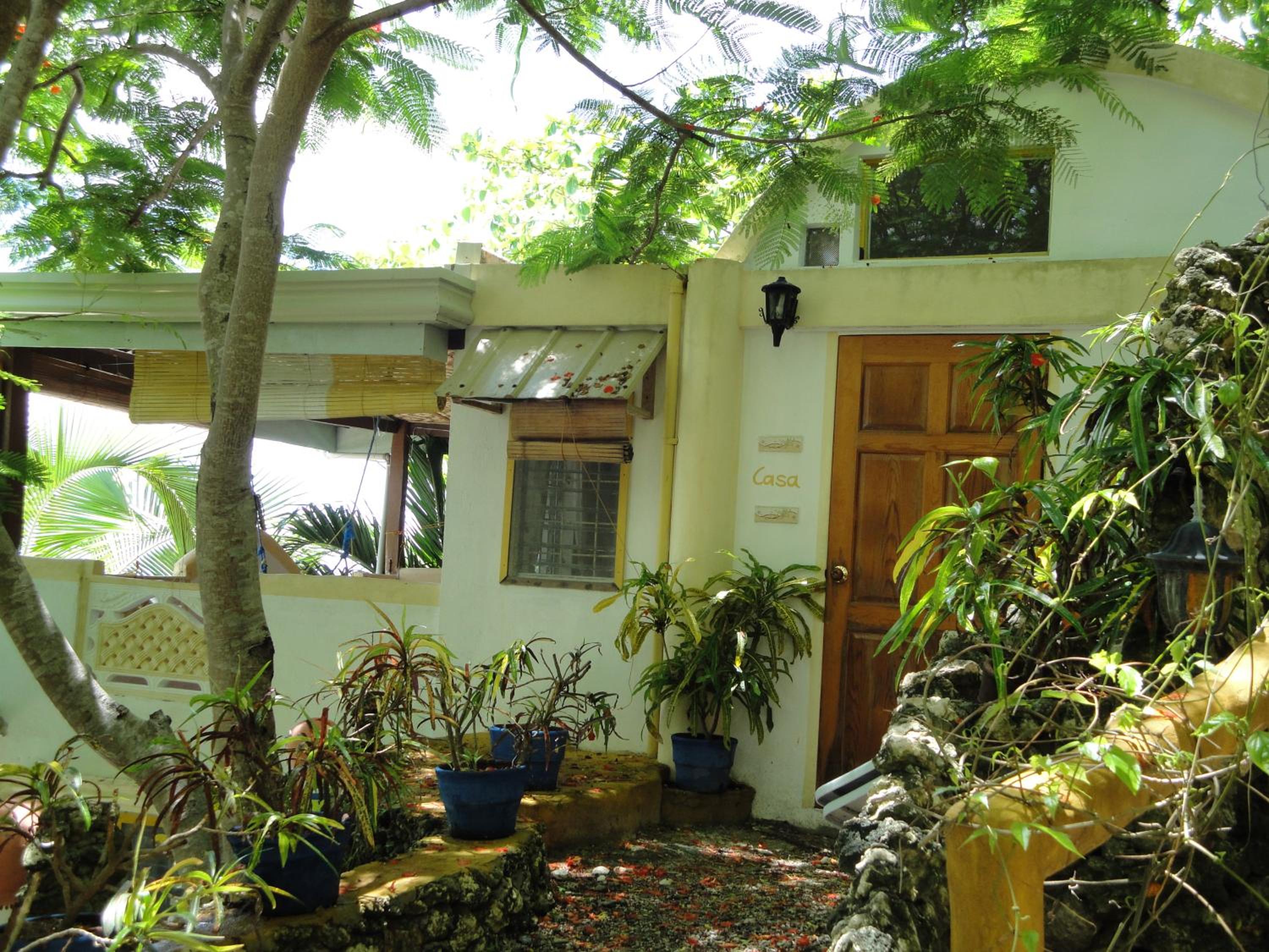 Beachfront Deluxe House - Photo 21