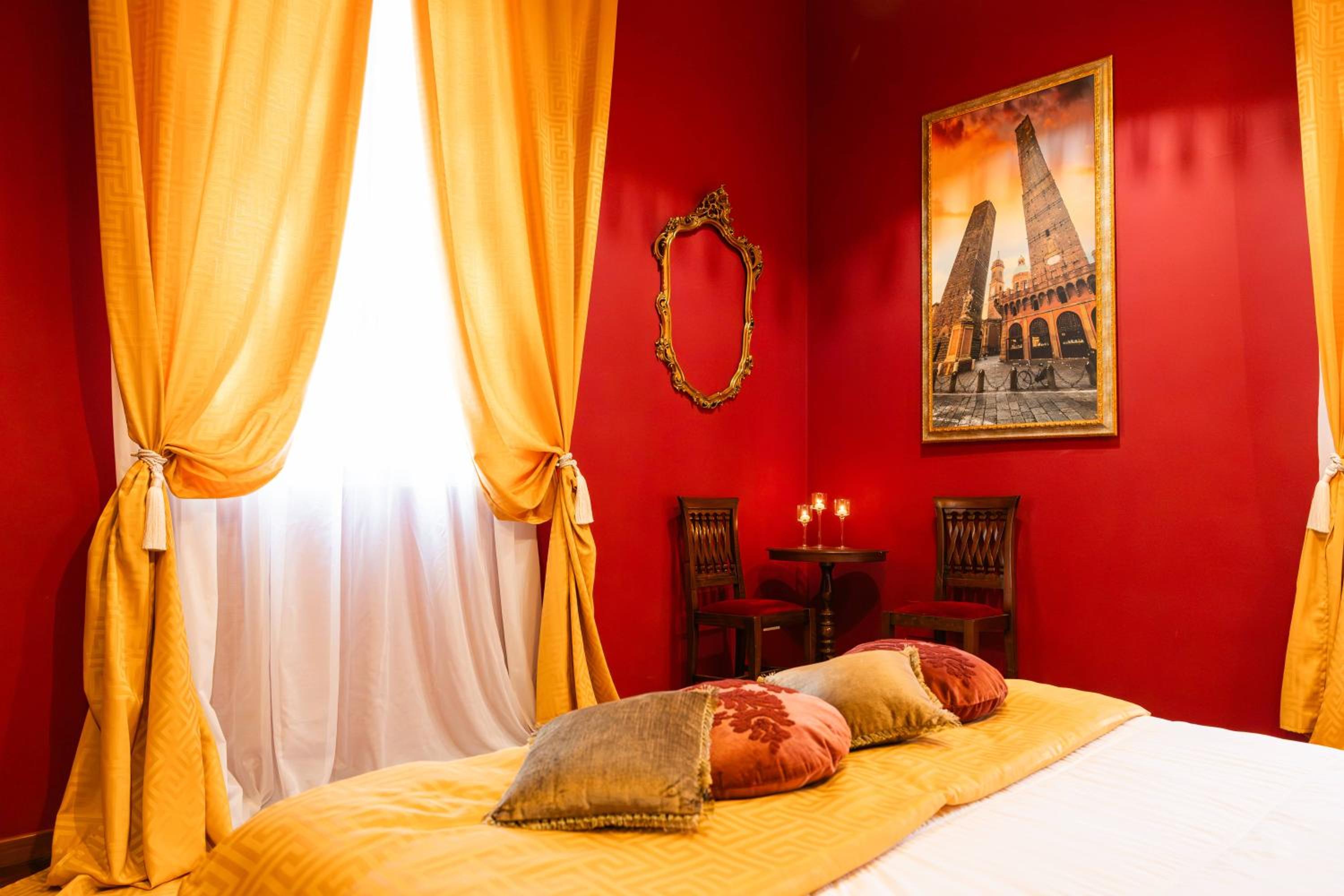 Deluxe Queen Room