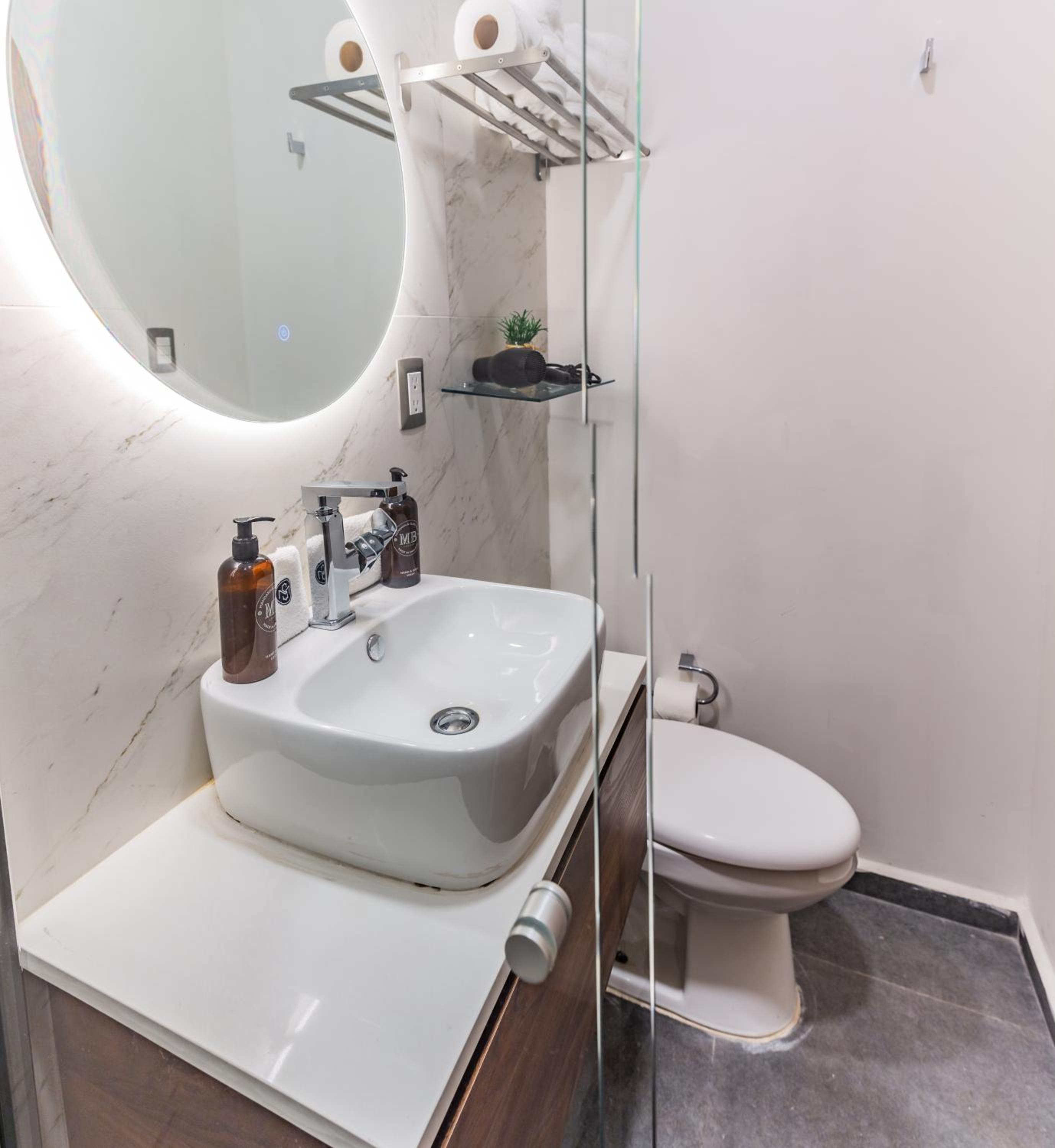 Standard Double Room - Photo 3
