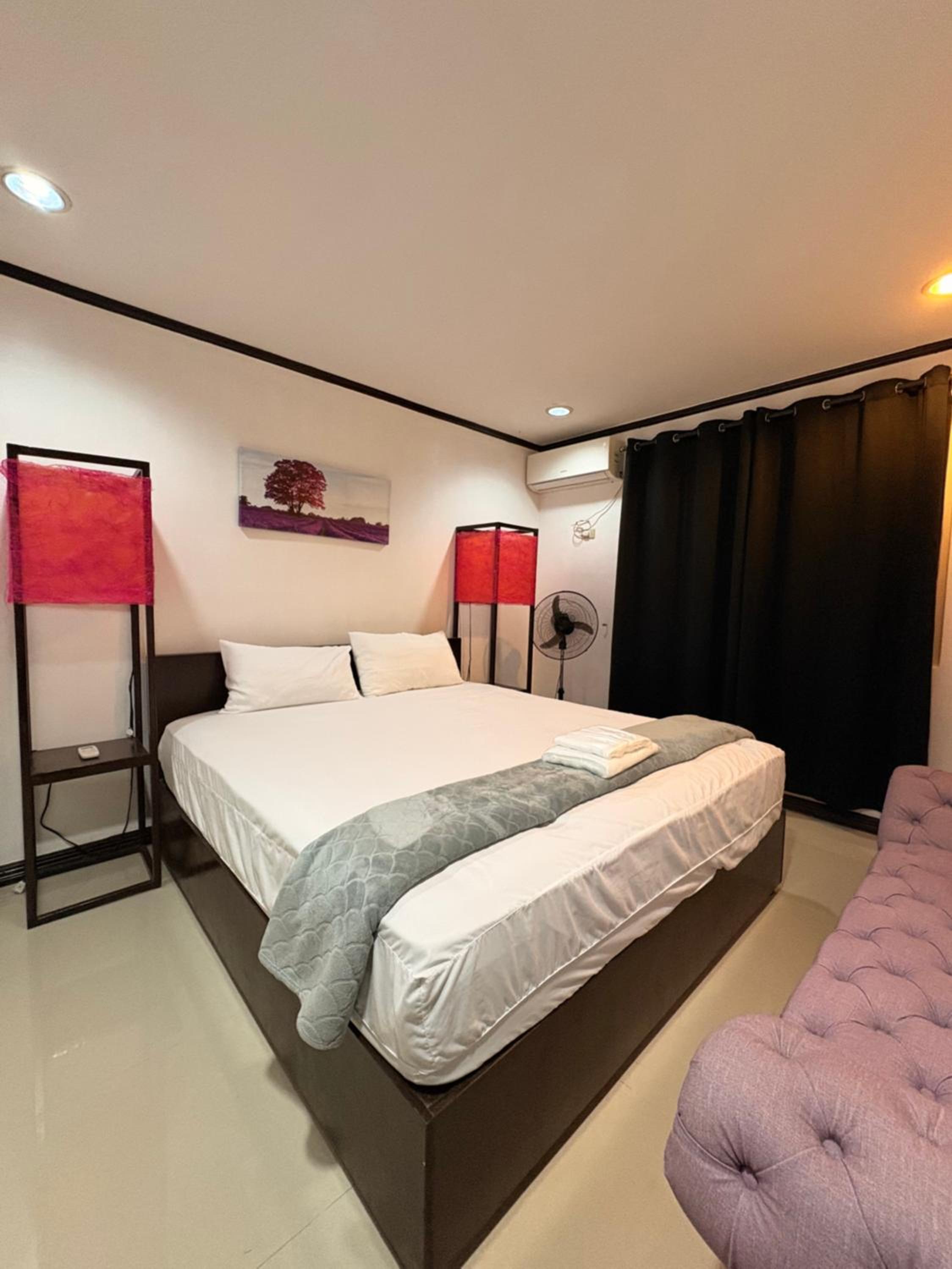Double Room with Private External Bathroom photo 1