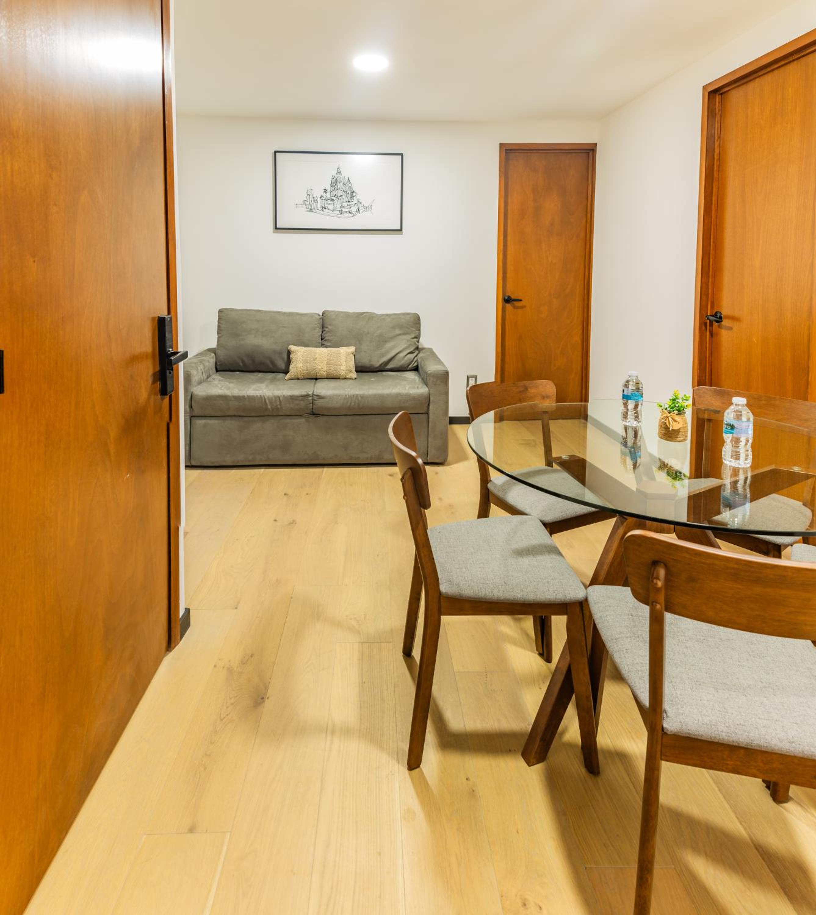 Superior Double Room with Two Double Beds - Photo 9