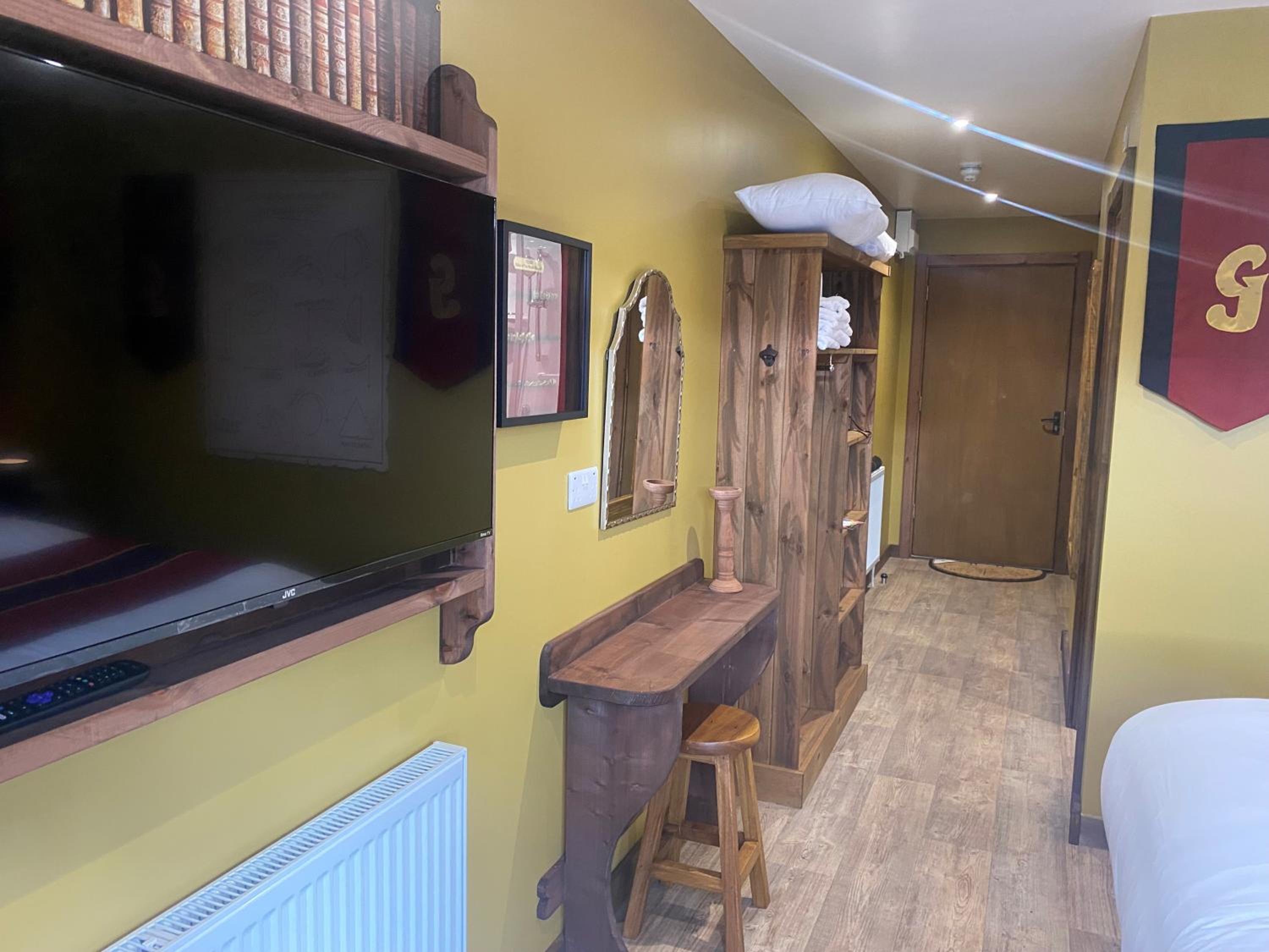 Double Room with Patio photo 3
