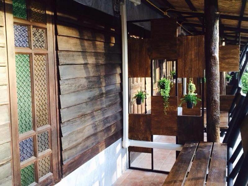 Standard Double Room with Air conditioned and Private bathroom photo 2