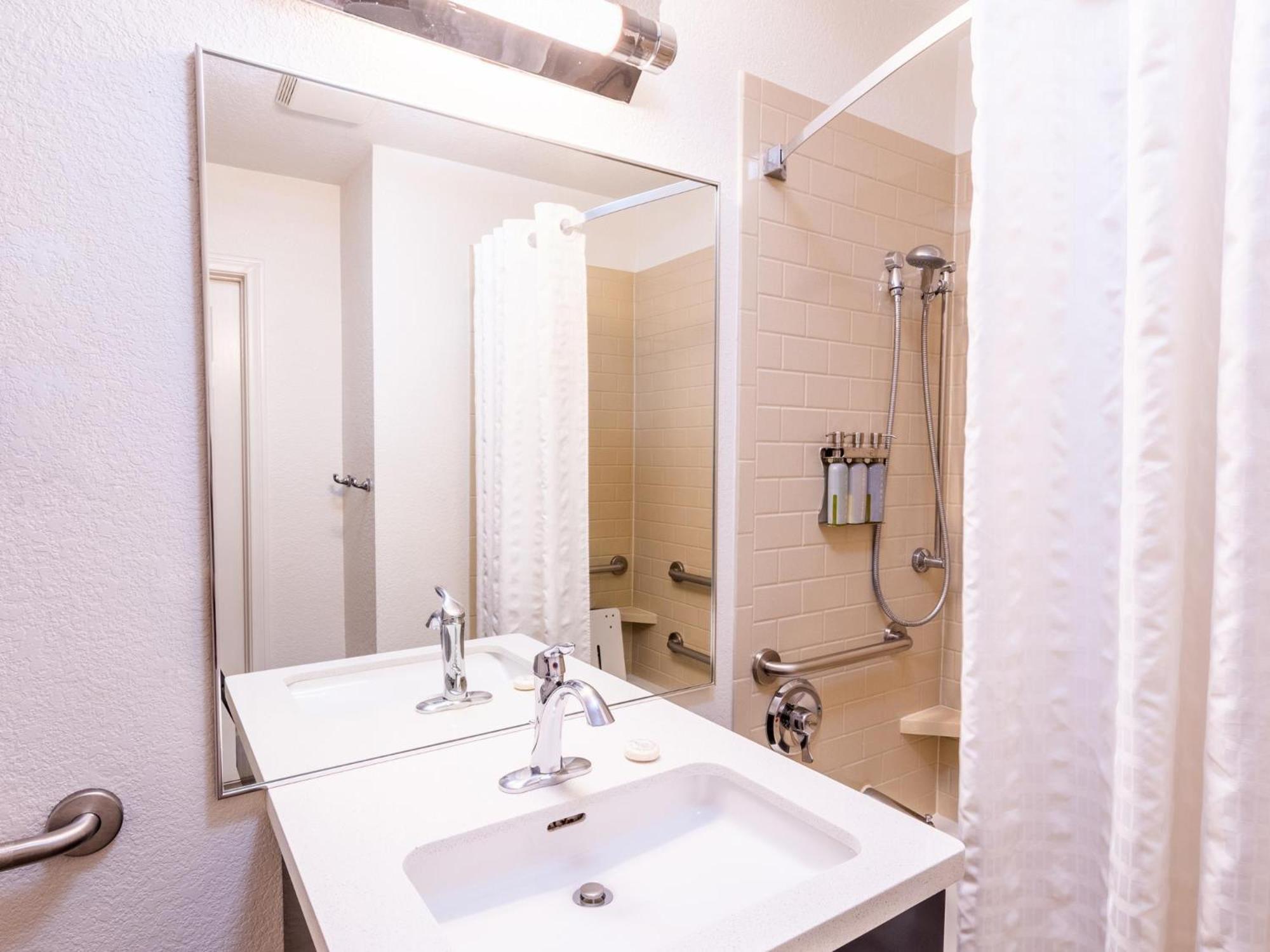 Sonesta Simply Suites Austin South, Photo 8