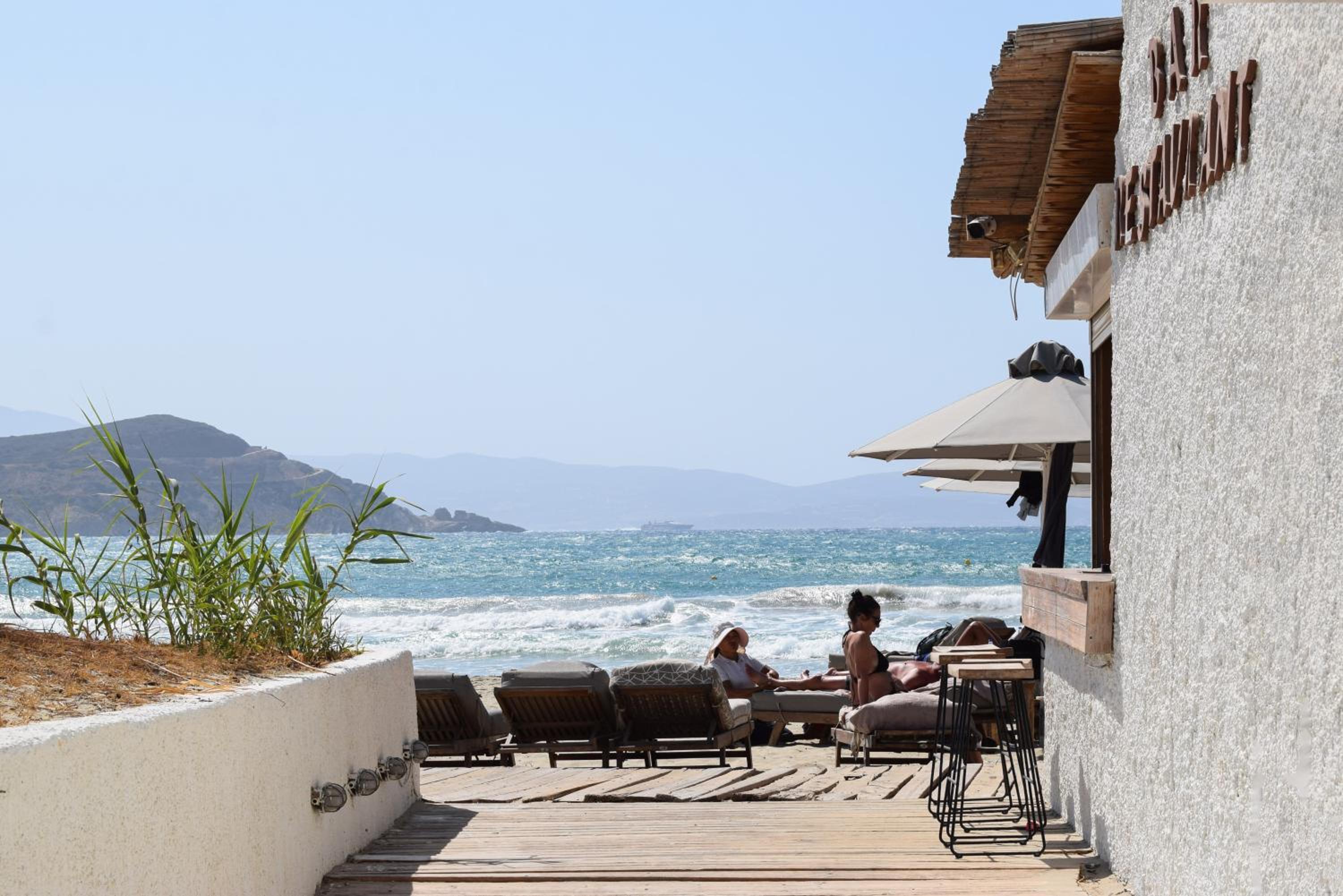 Superior Triple Room with Sea View photo 3