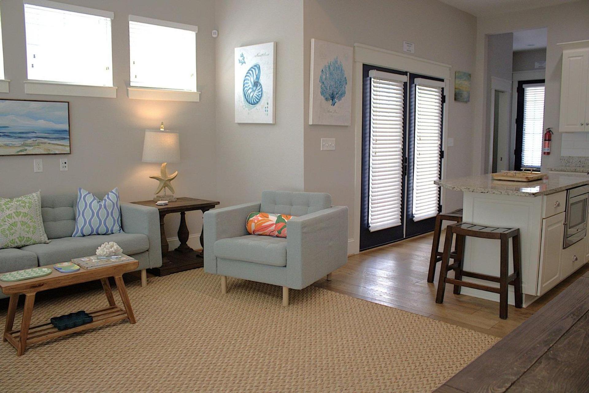 Four-Bedroom Apartment photo 2