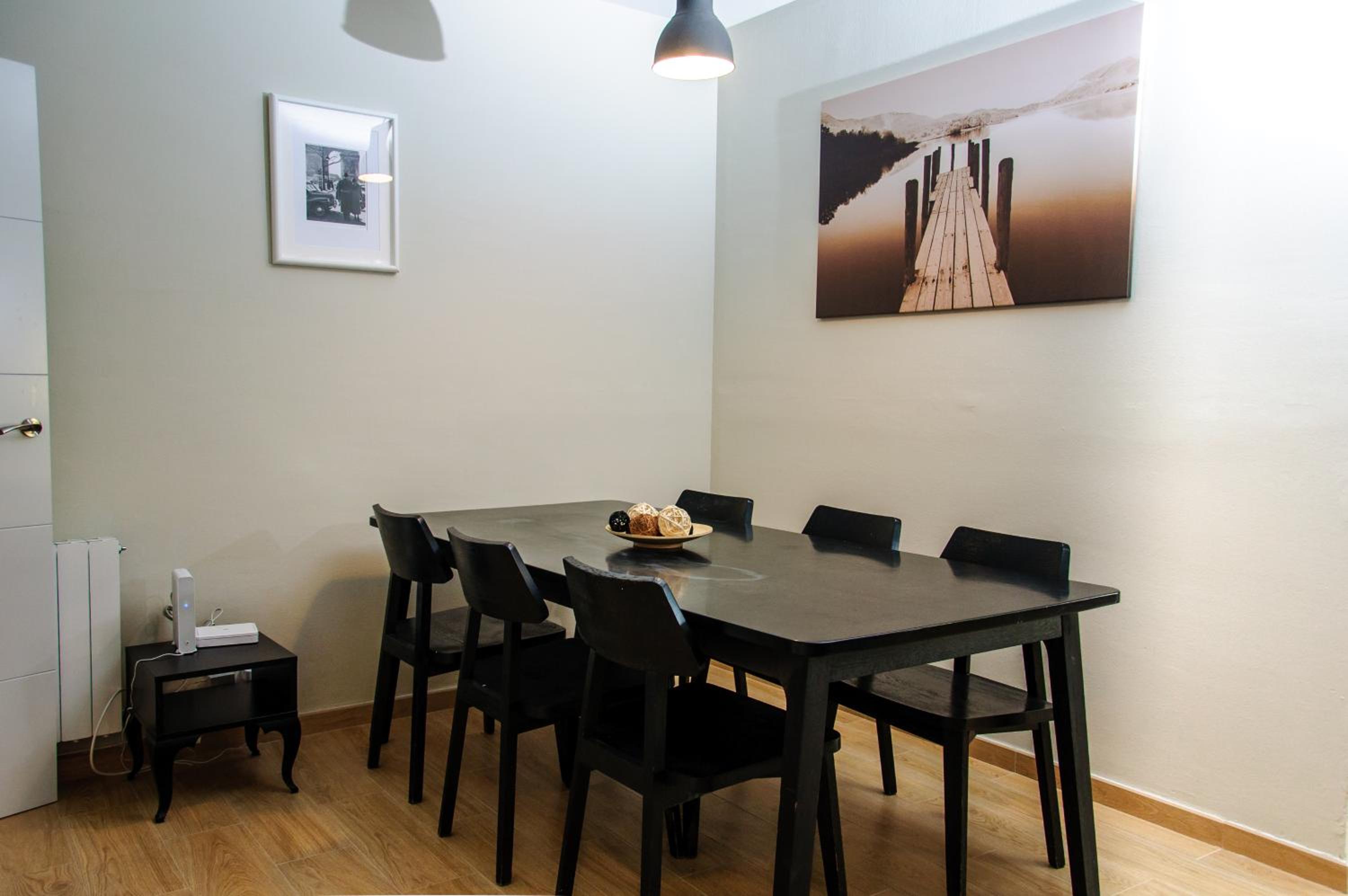 Apartment photo 3