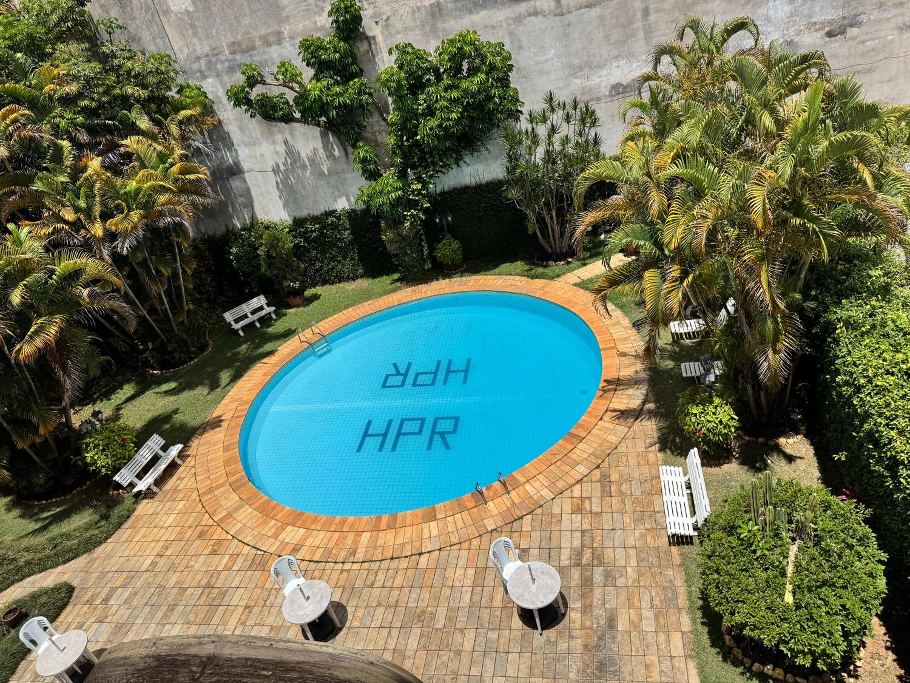 Queen Suite with Pool View photo 1