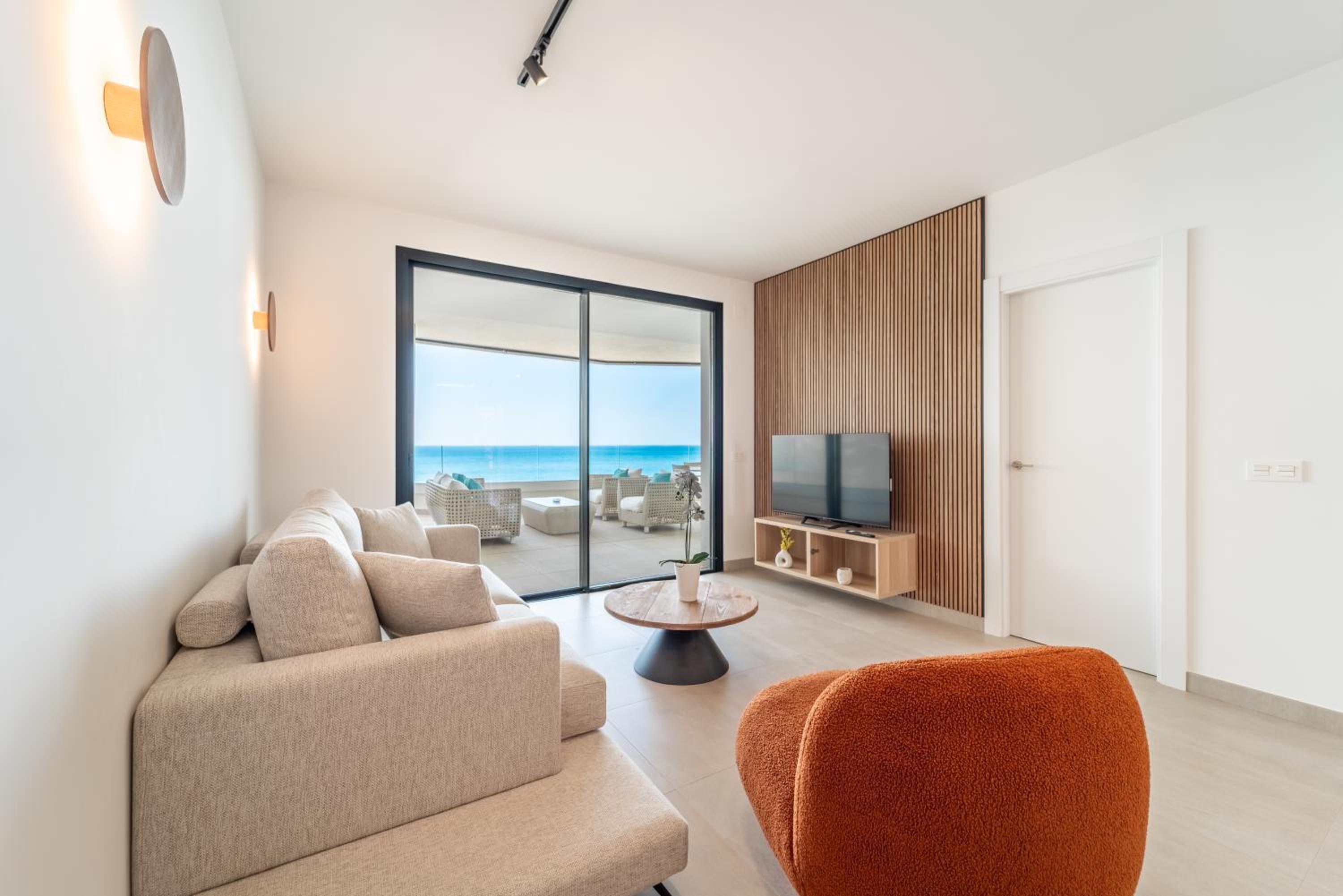 Two-Bedroom Apartment with Balcony and Sea View