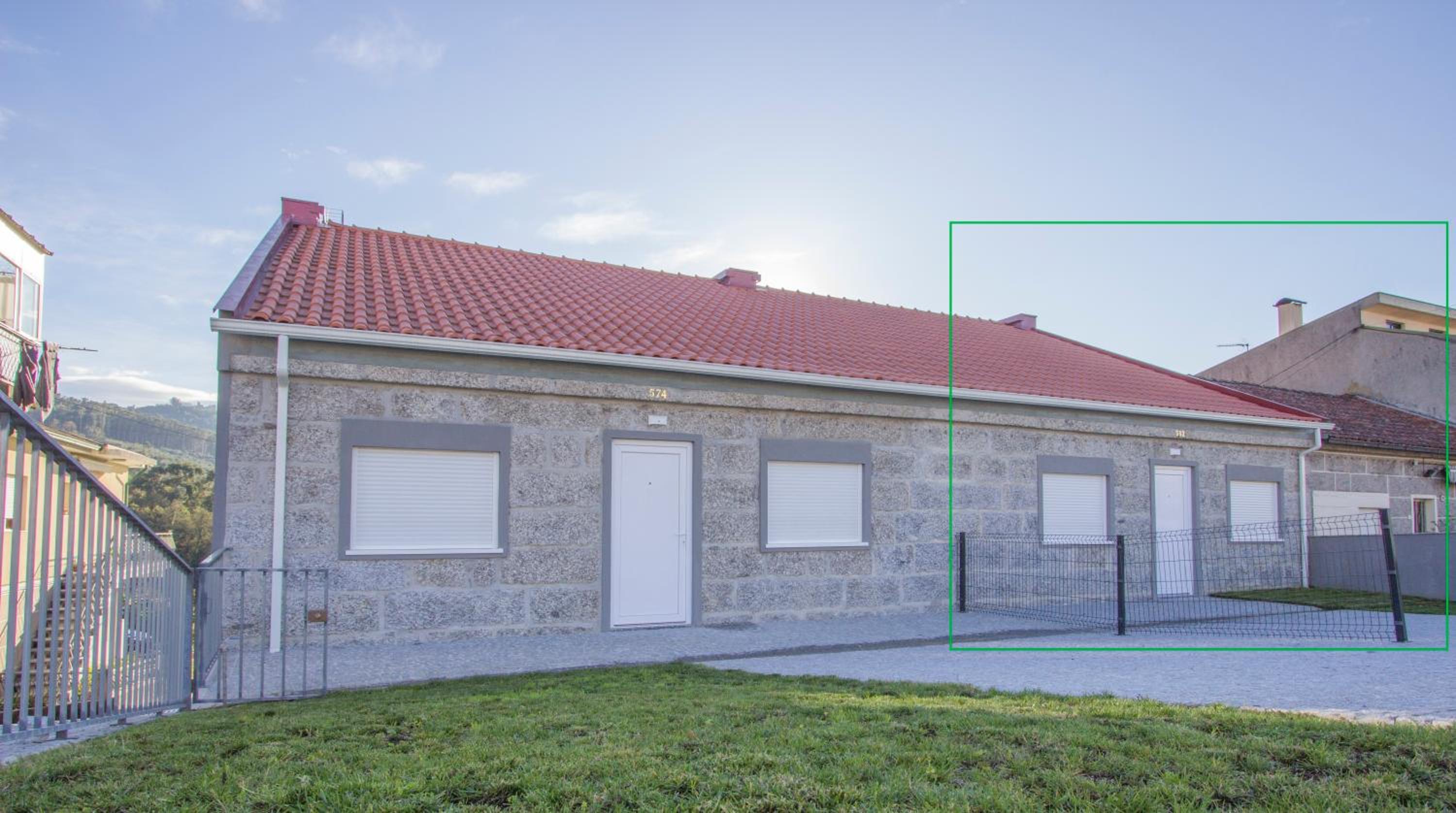 Three-Bedroom Home with Parking and Private Garden ( Ground Floor)