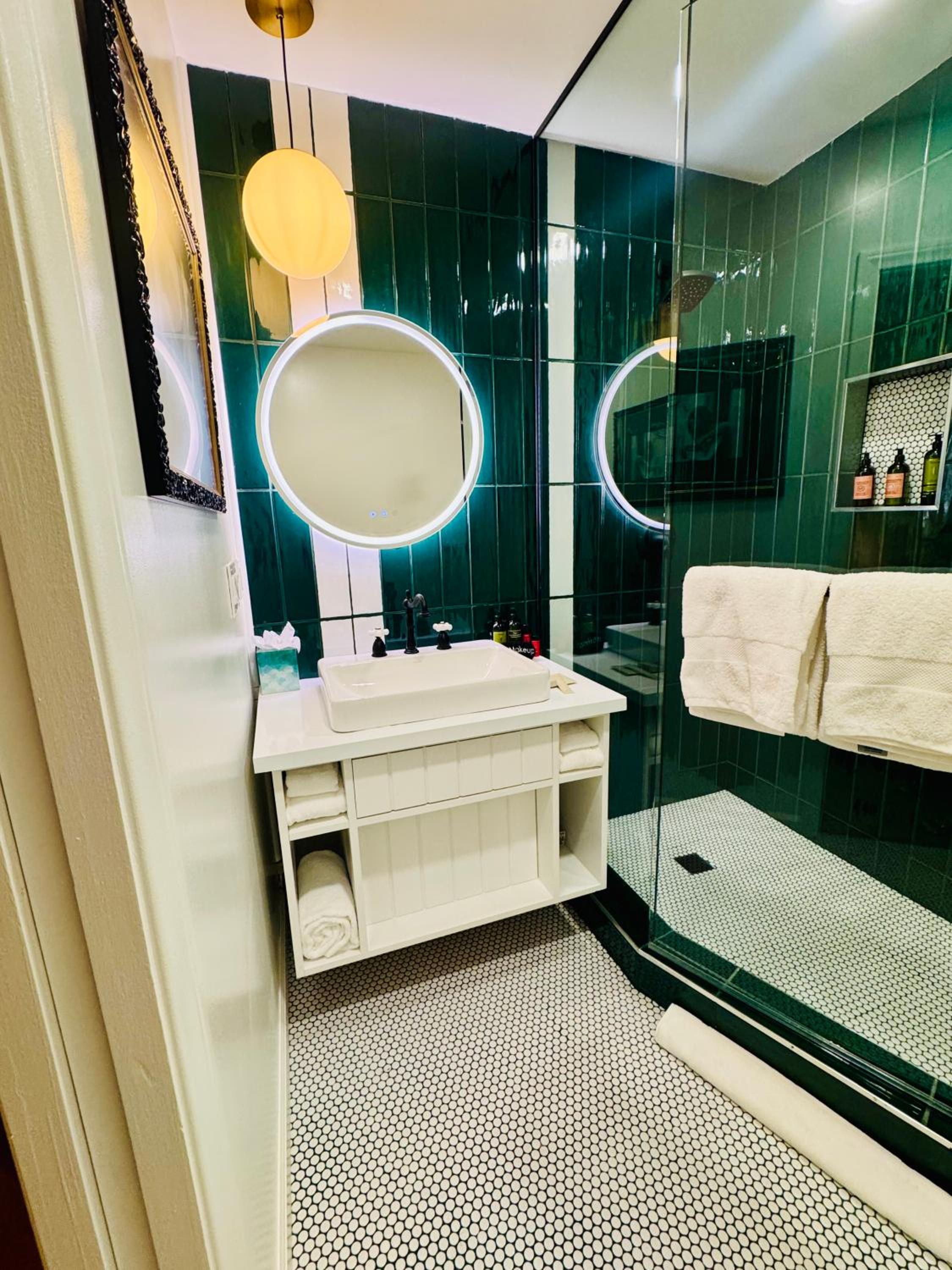 King Suite photo 2