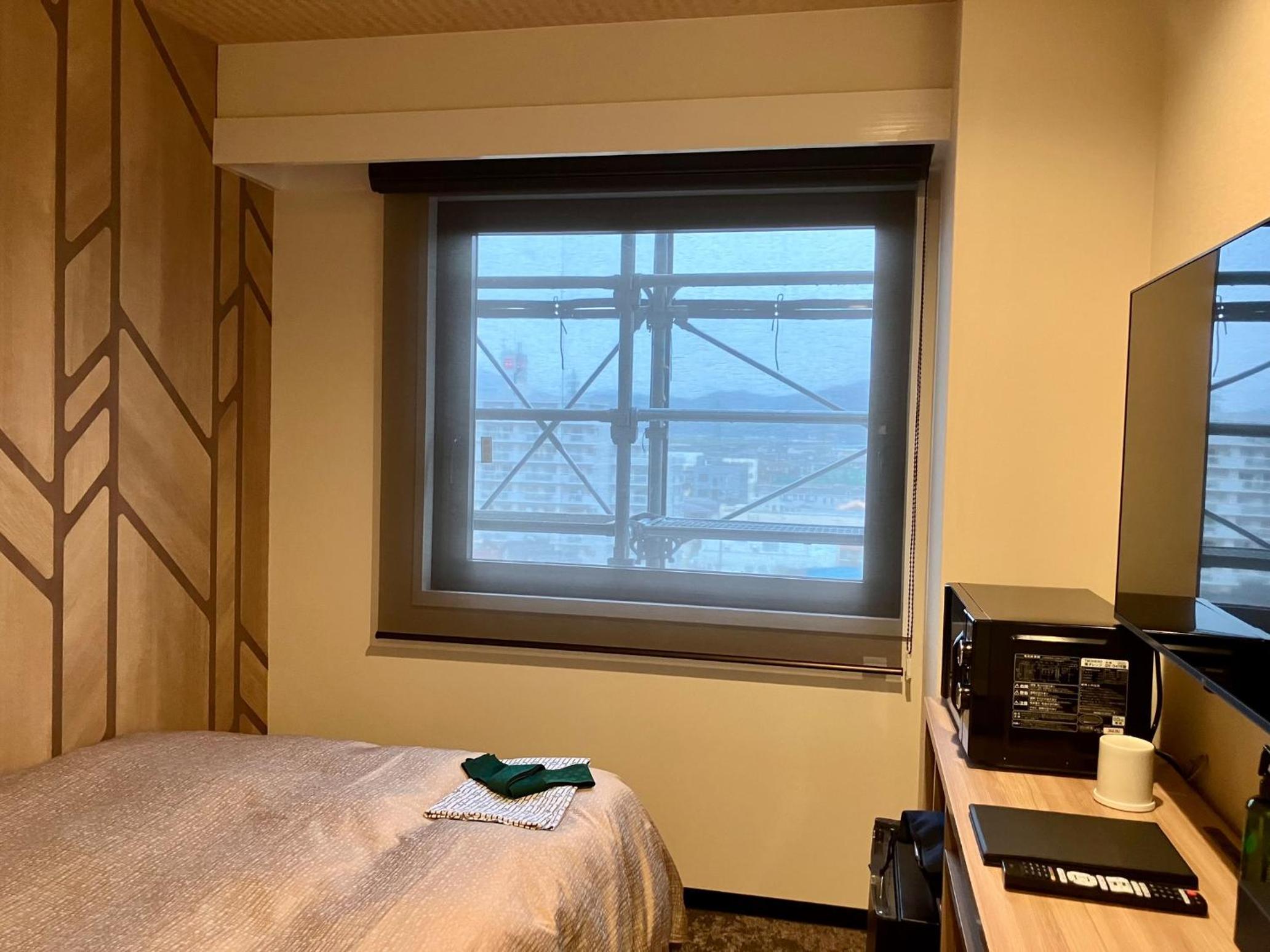 Single Room - Smoking