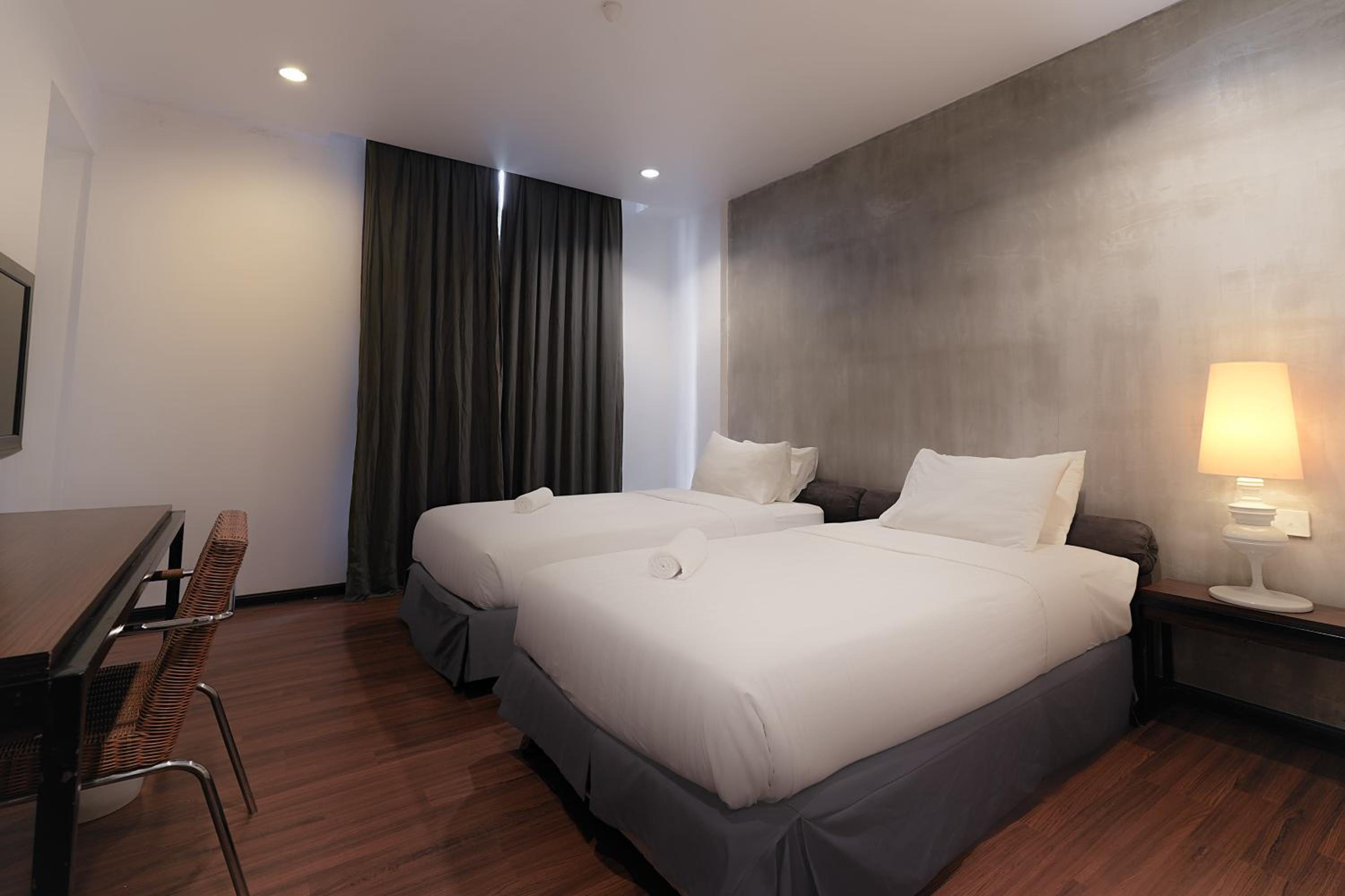 Deluxe Family Suite