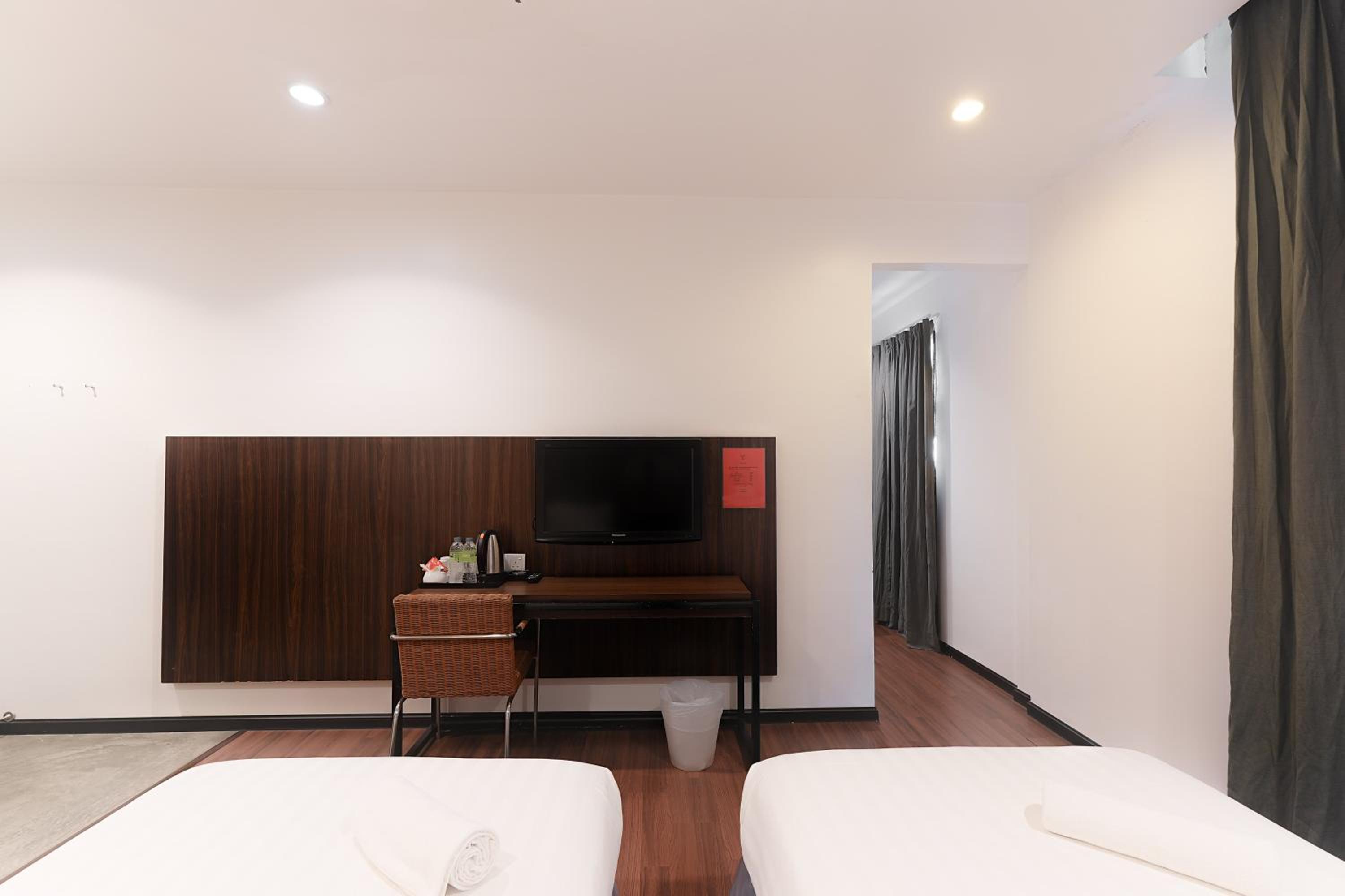 Deluxe Family Suite