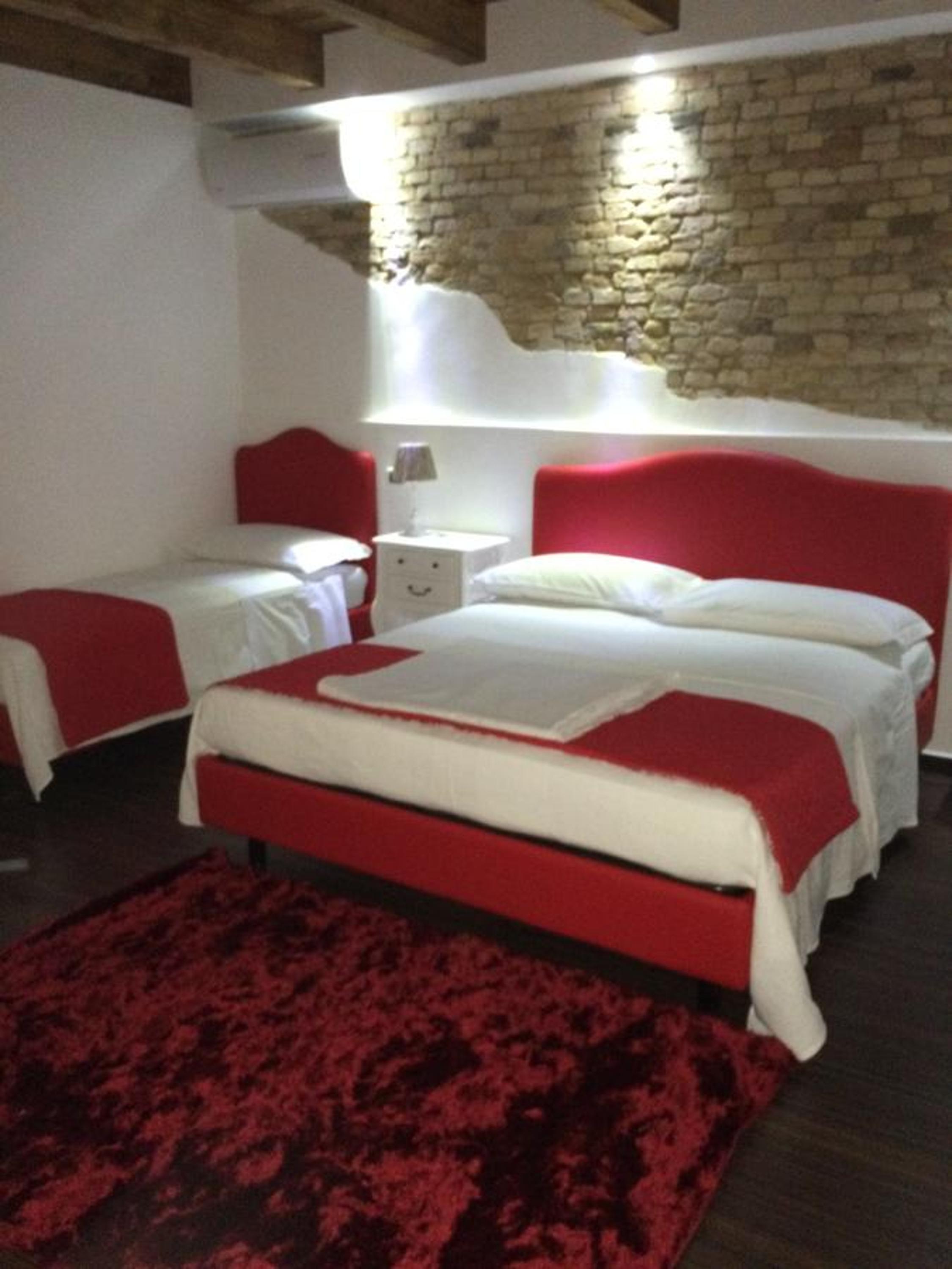 Basic Triple Room - Photo 7