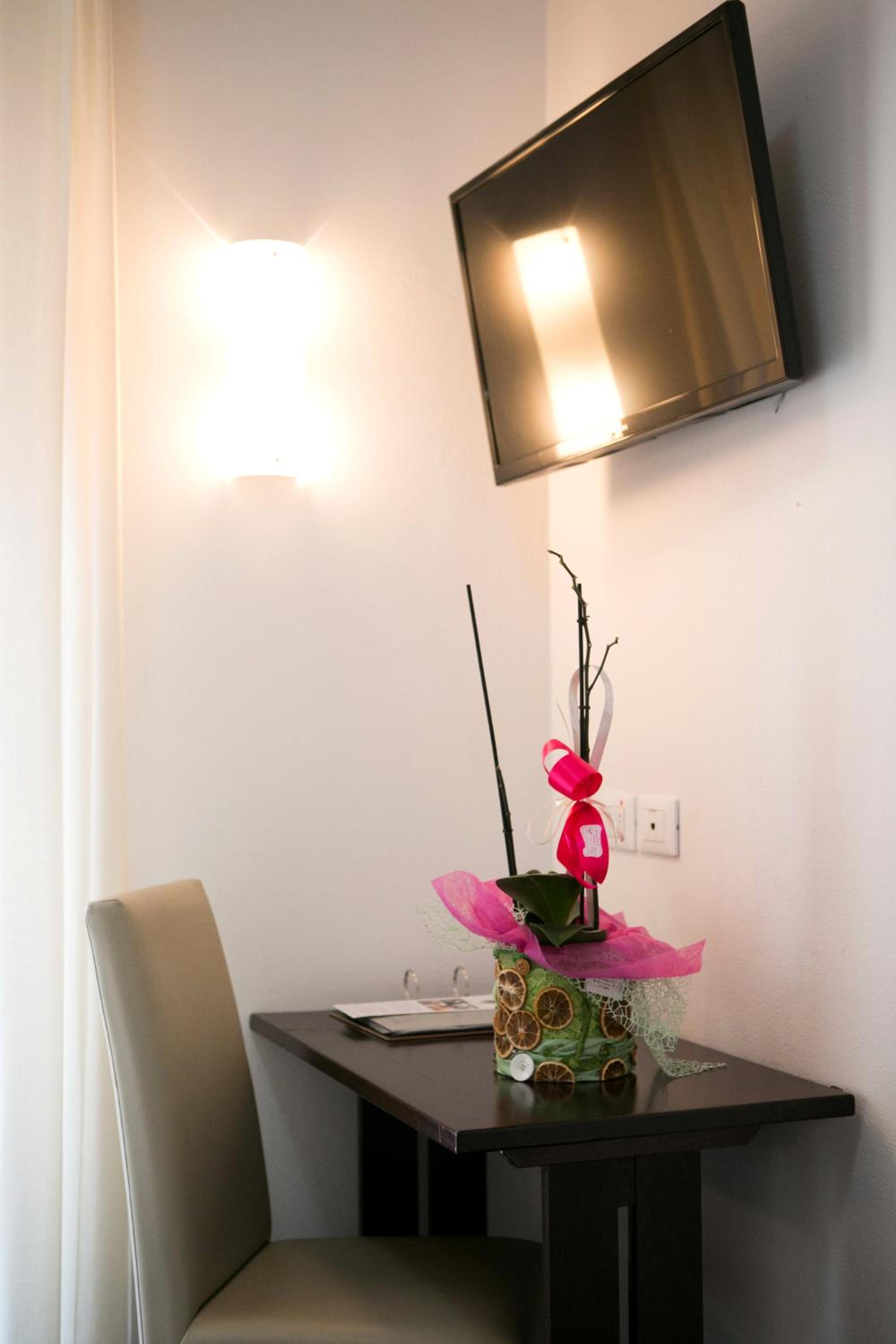 Triple Room - Photo 5