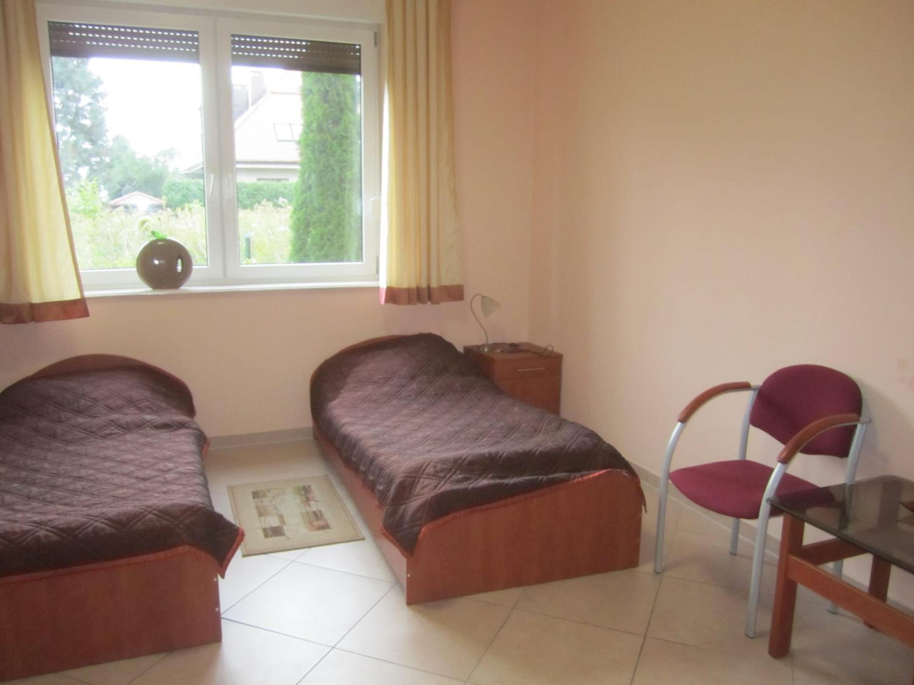 Triple Room with Bathroom - Photo 1