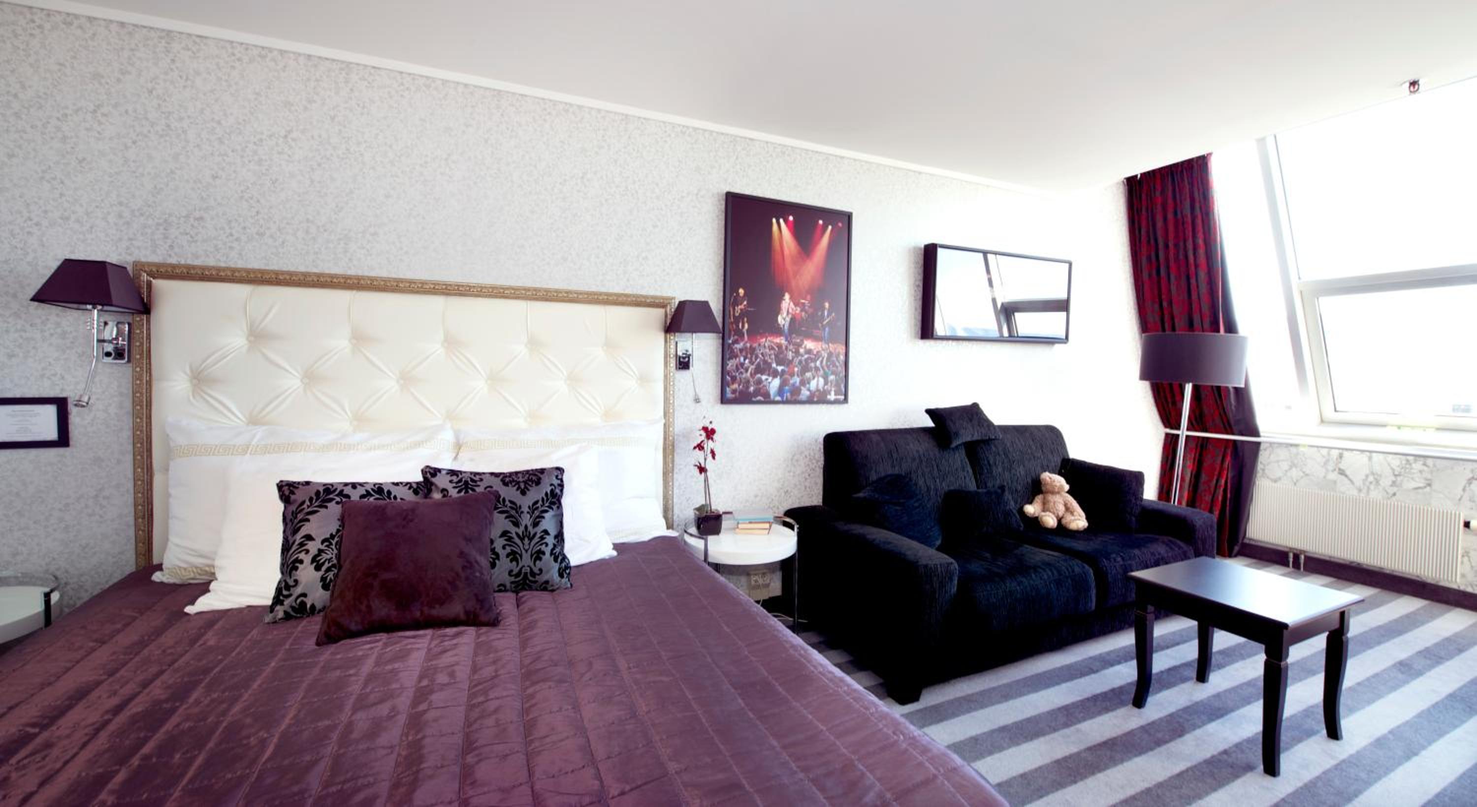 Deluxe Double Room - Photo 1
