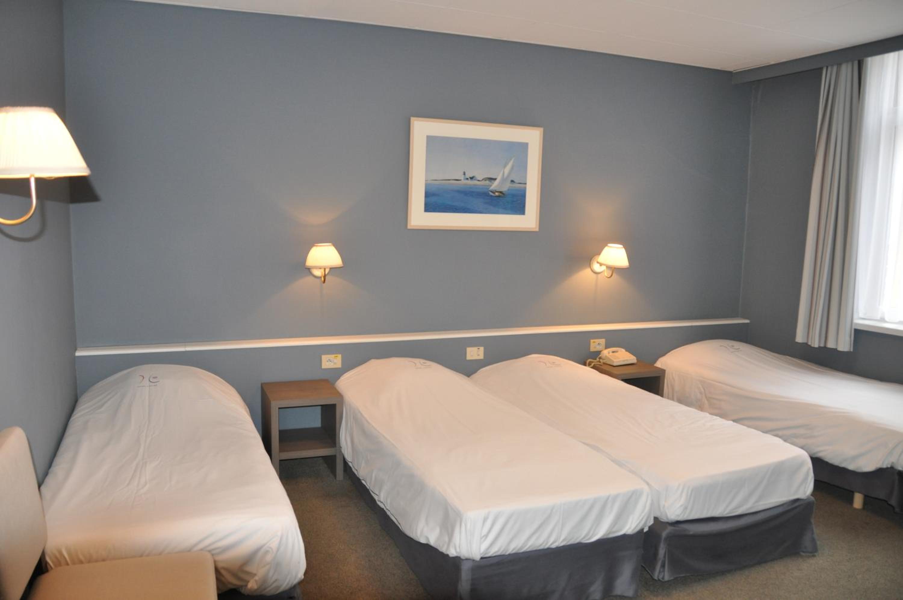 Standard Quadruple Room - Photo 1