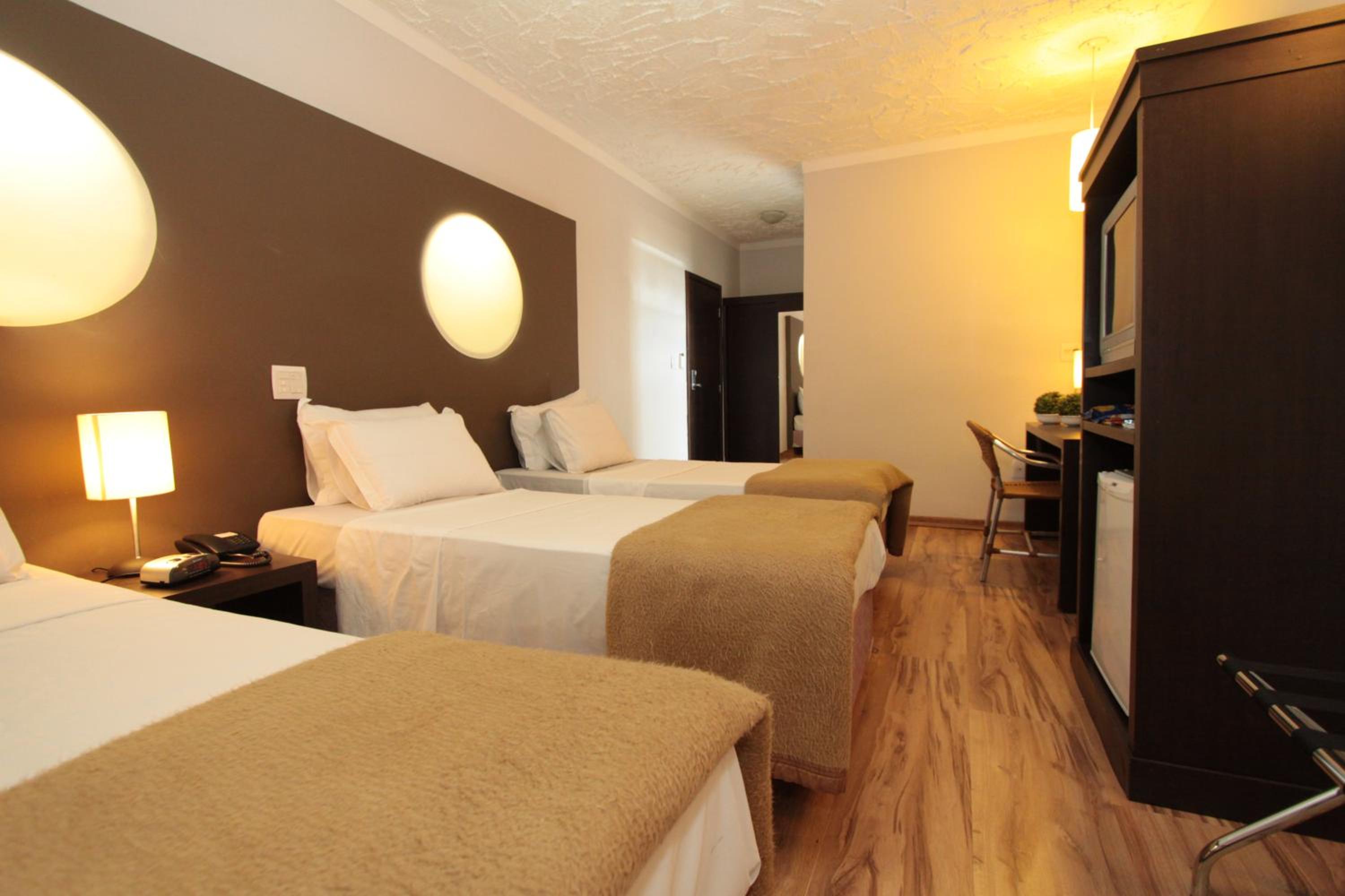 Standard Triple Room - Photo 3
