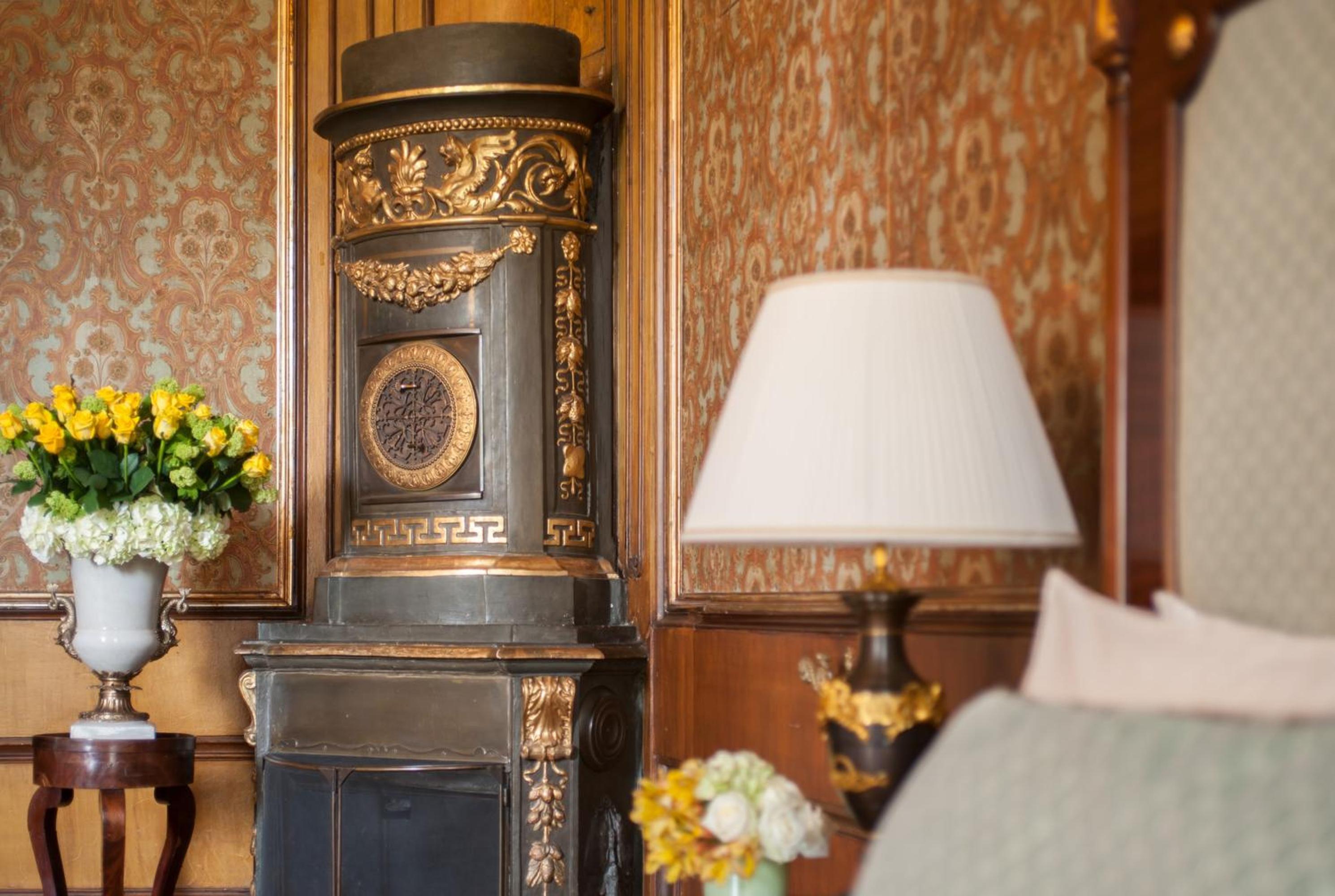 Gallery Suite